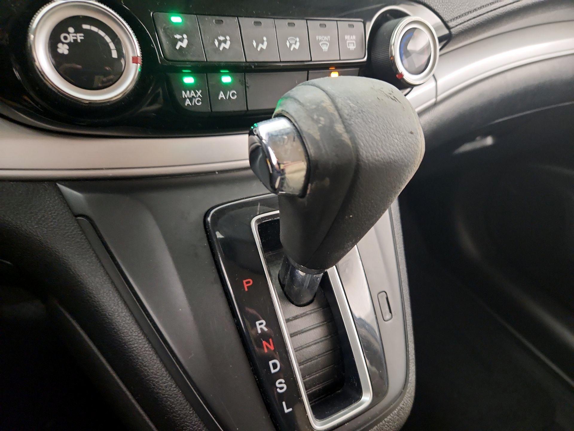 Thumbnail: 2016 Honda CR-V - 17