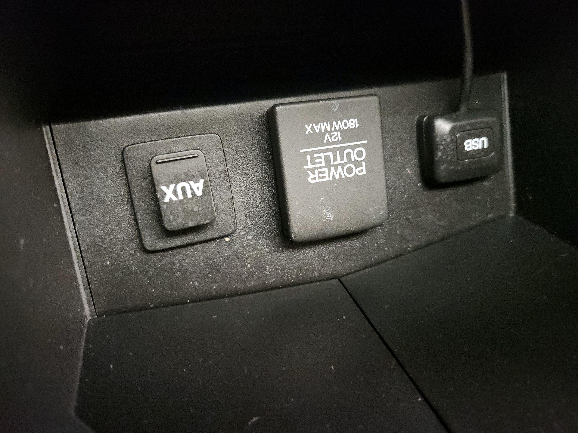 Thumbnail: 2016 Honda CR-V - 18