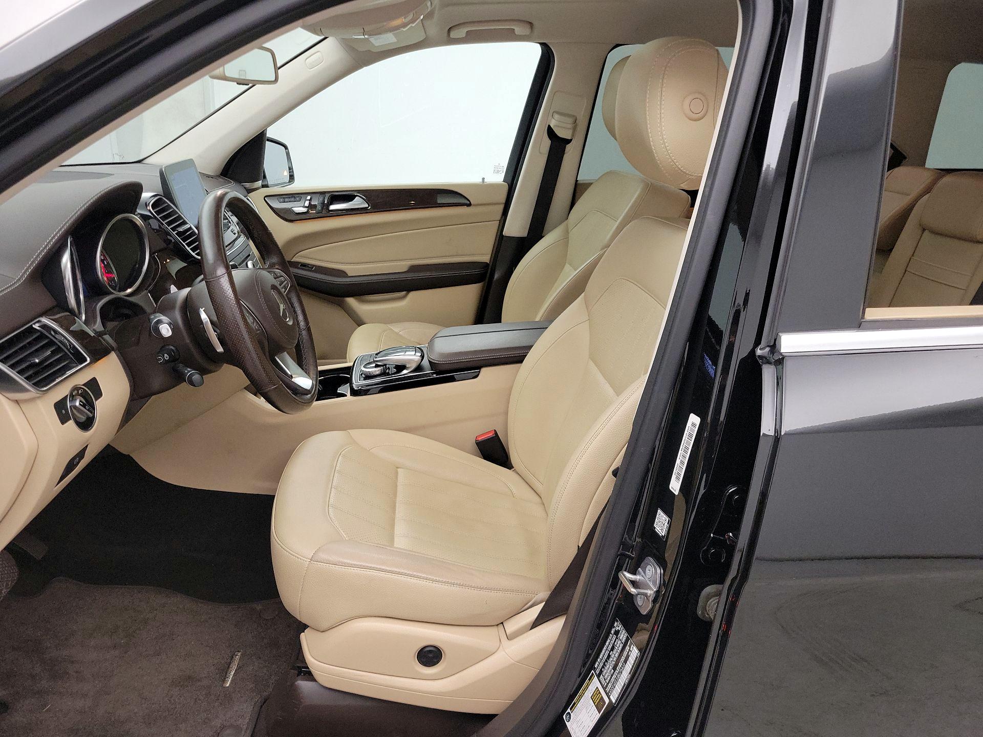Thumbnail: 2018 Mercedes-Benz GLS - 11