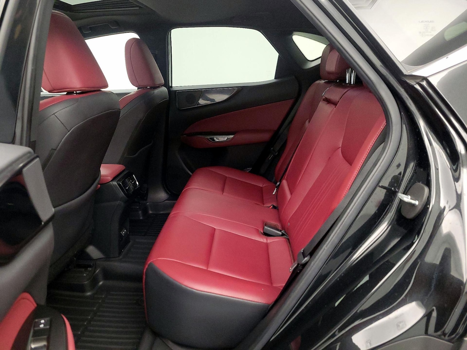 2024 Lexus NX 350 - Photo 21