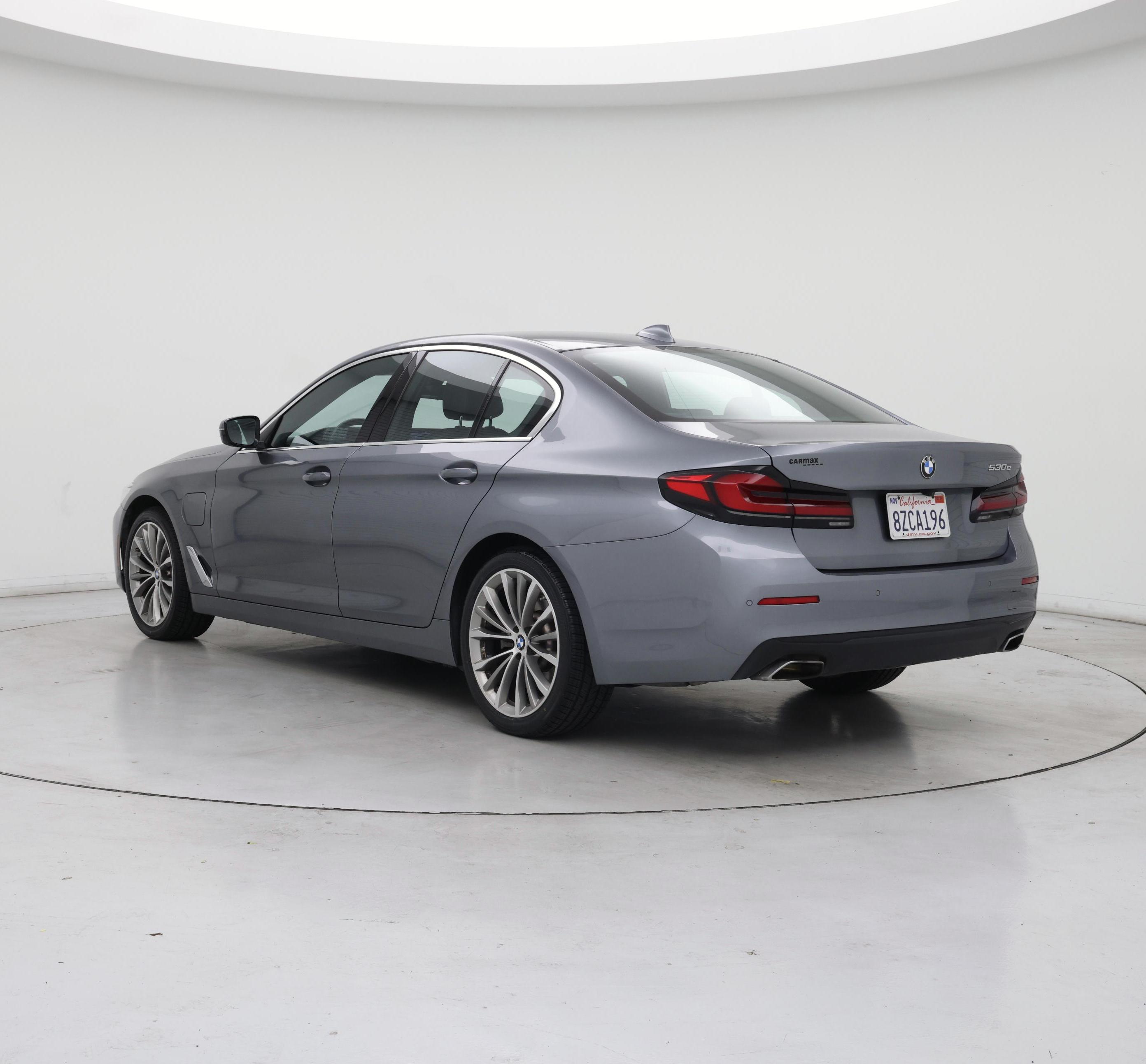 Thumbnail: 2021 BMW 5 Series - 2