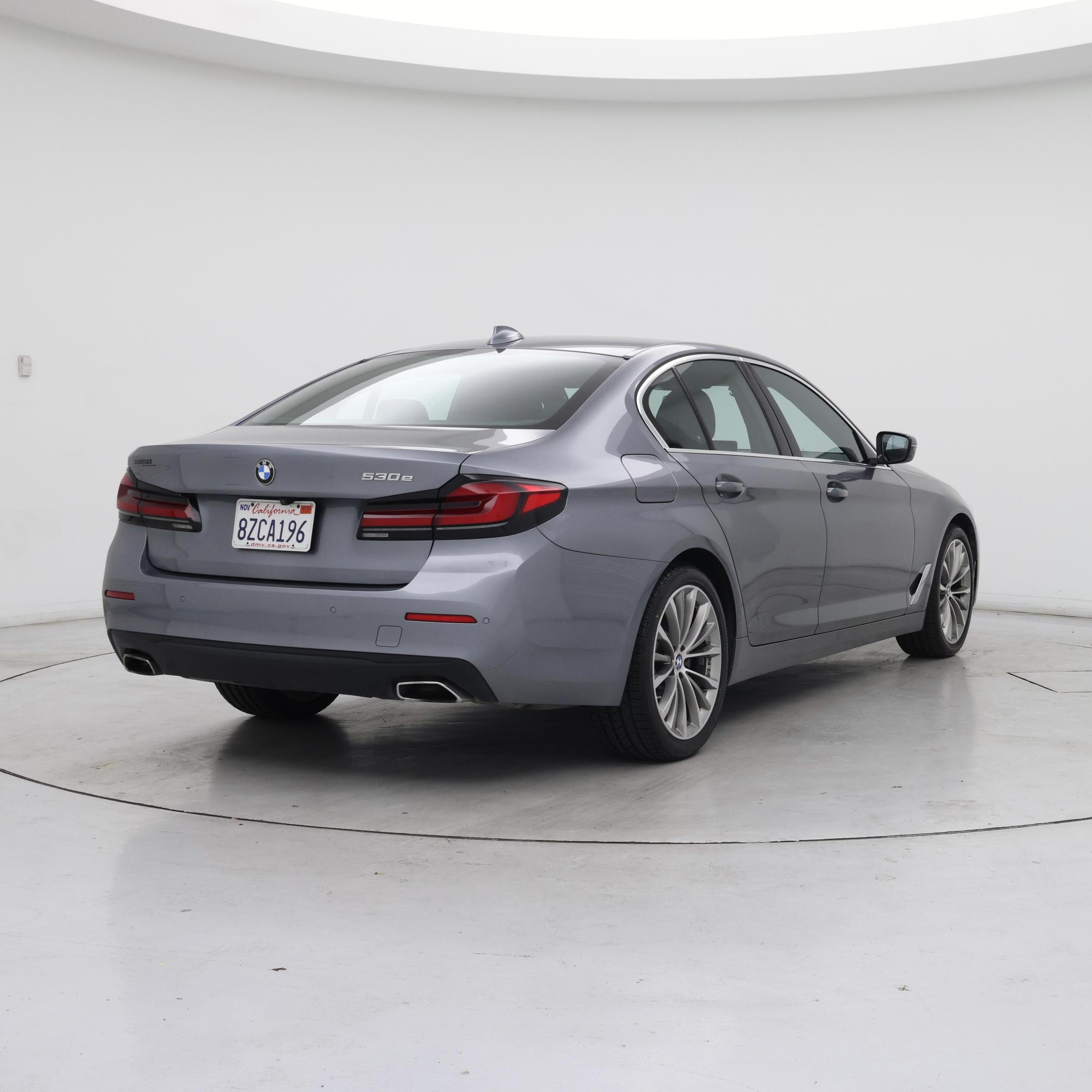 Thumbnail: 2021 BMW 5 Series - 8