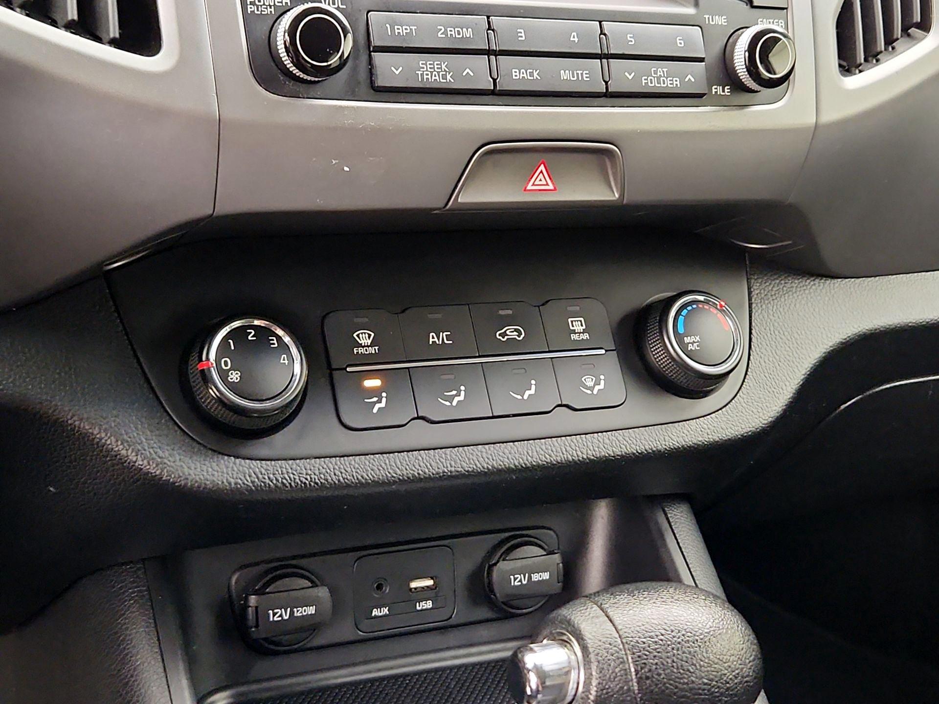 Thumbnail: 2016 Kia Sportage - 15