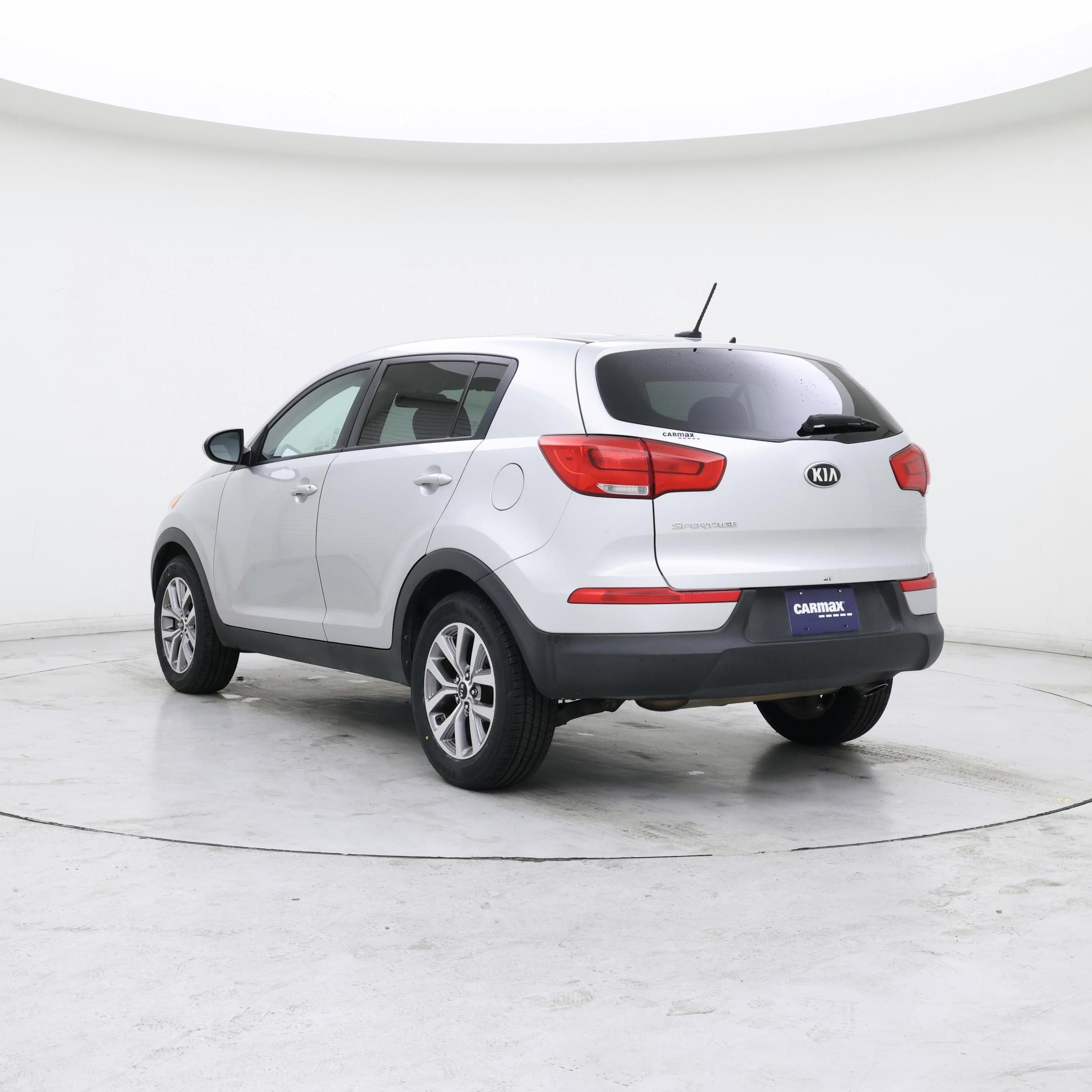 Thumbnail: 2016 Kia Sportage - 2