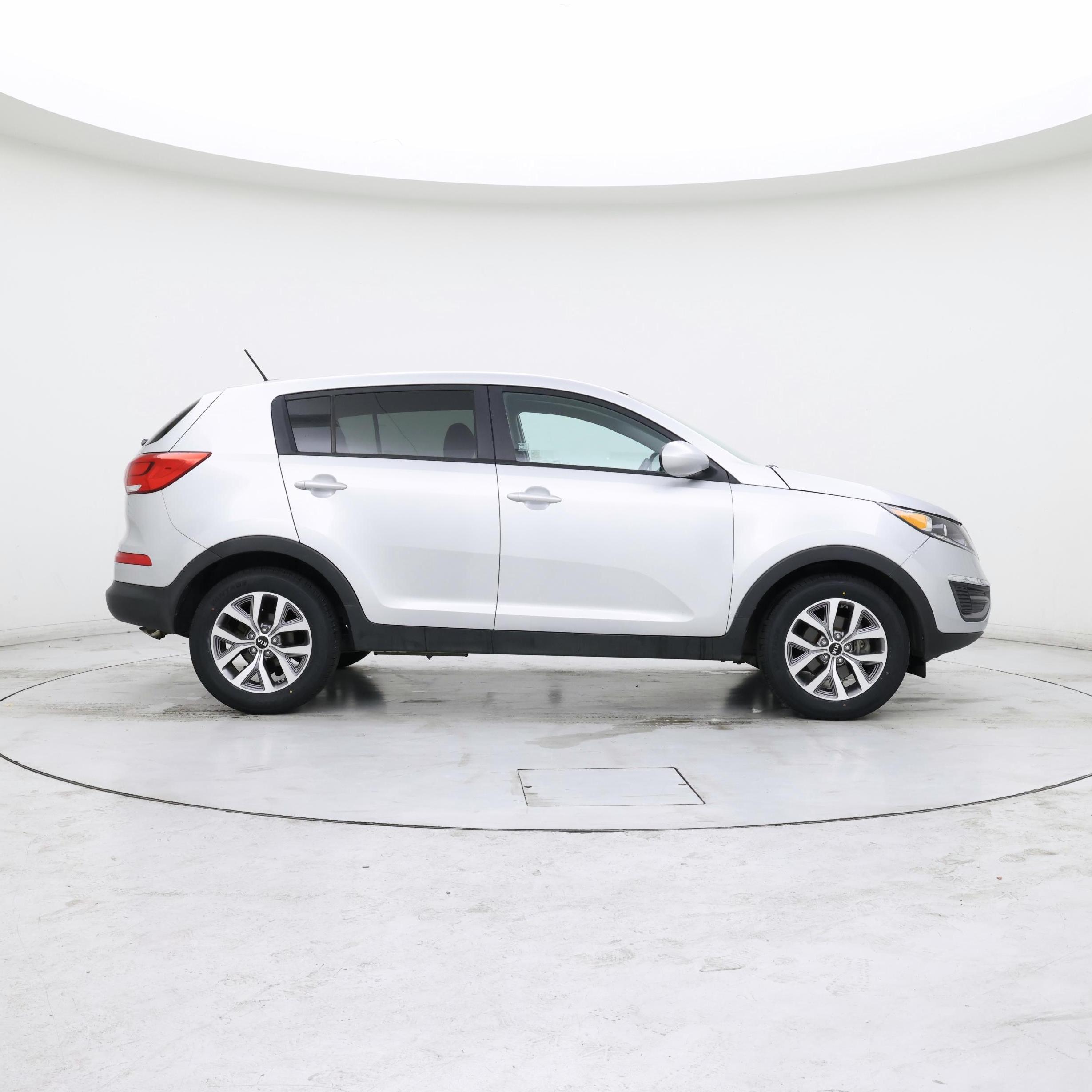 Thumbnail: 2016 Kia Sportage - 7