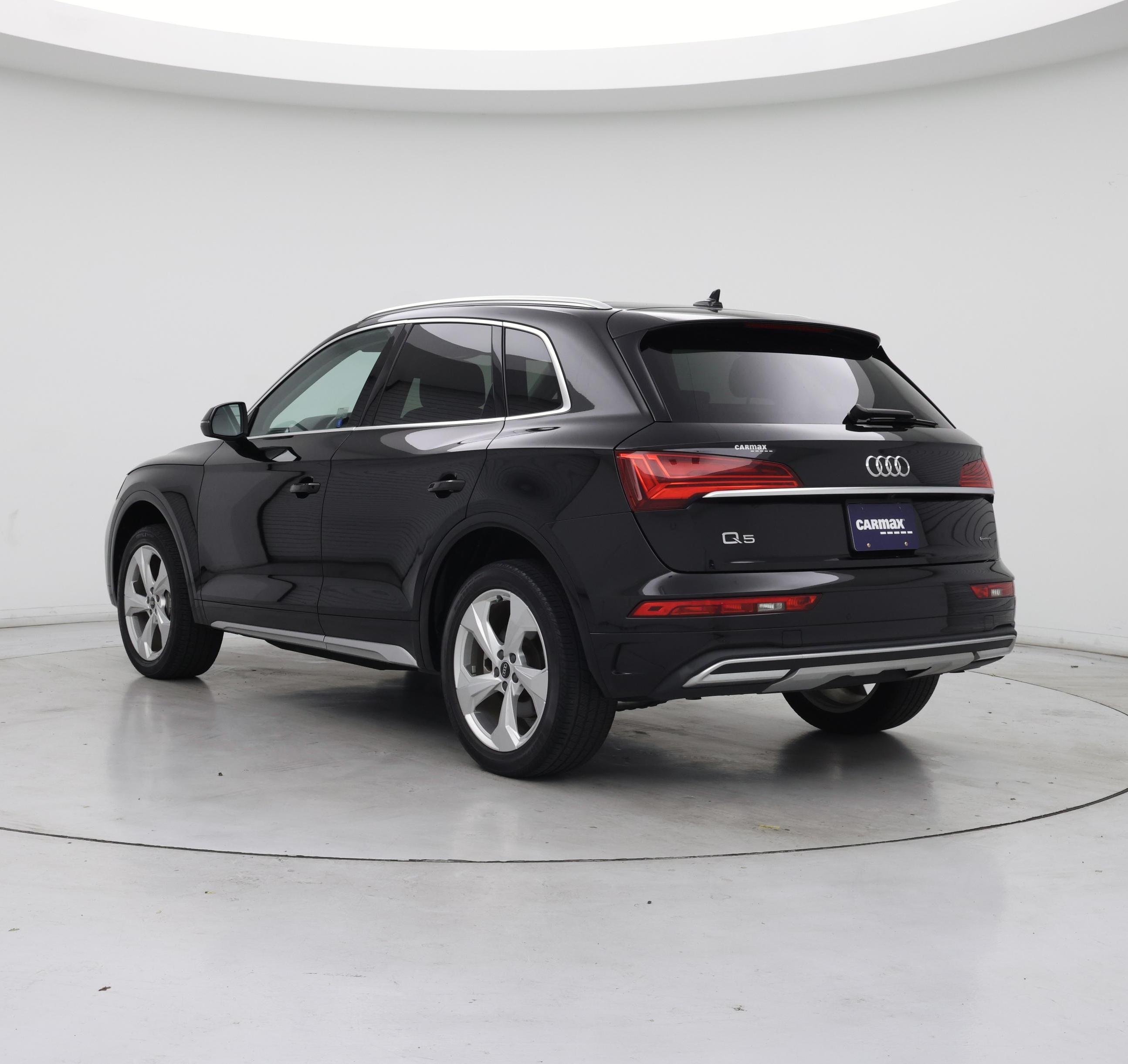 Thumbnail: 2021 Audi Q5 - 2