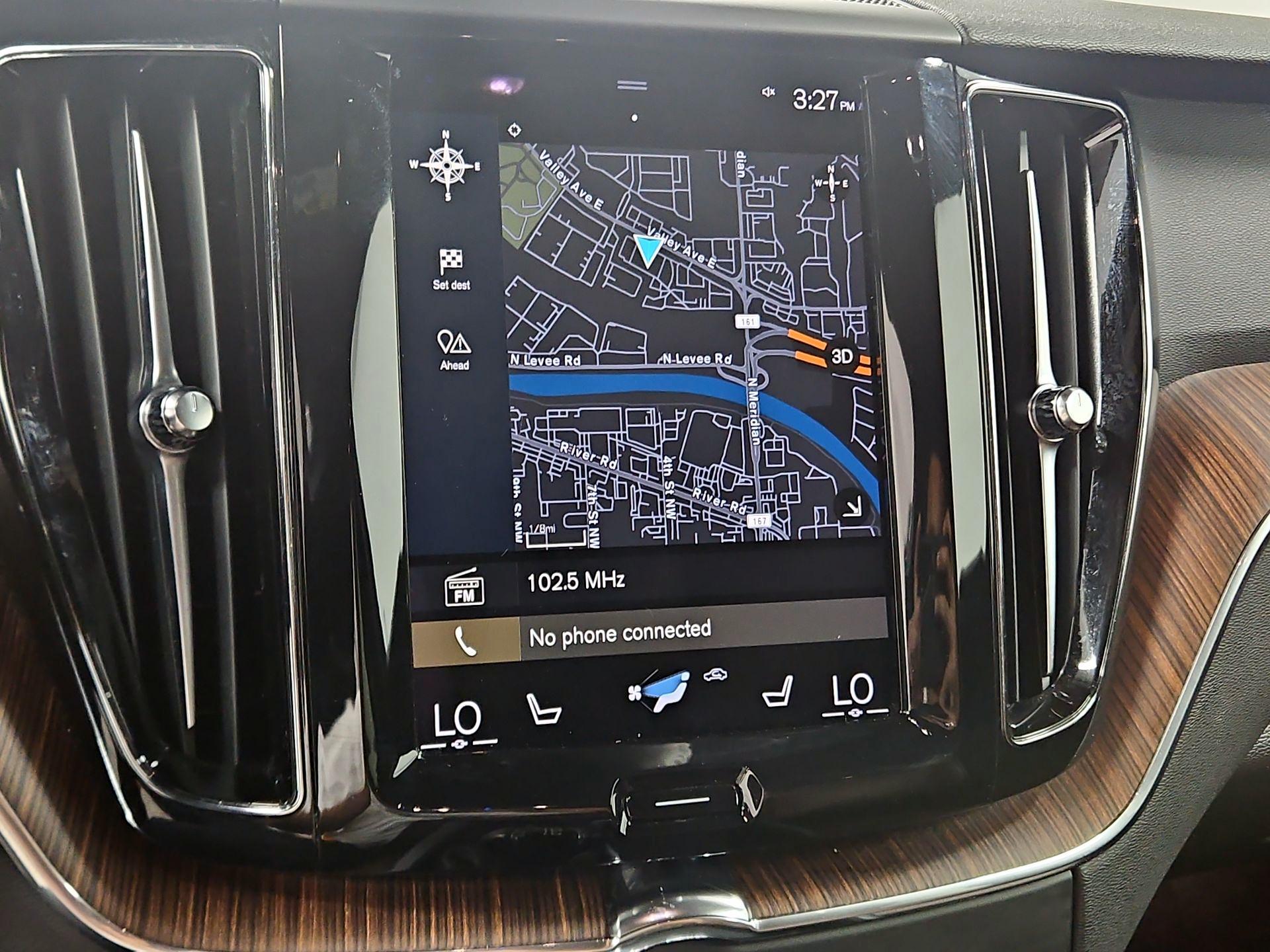 Thumbnail: 2021 Volvo XC60 - 14