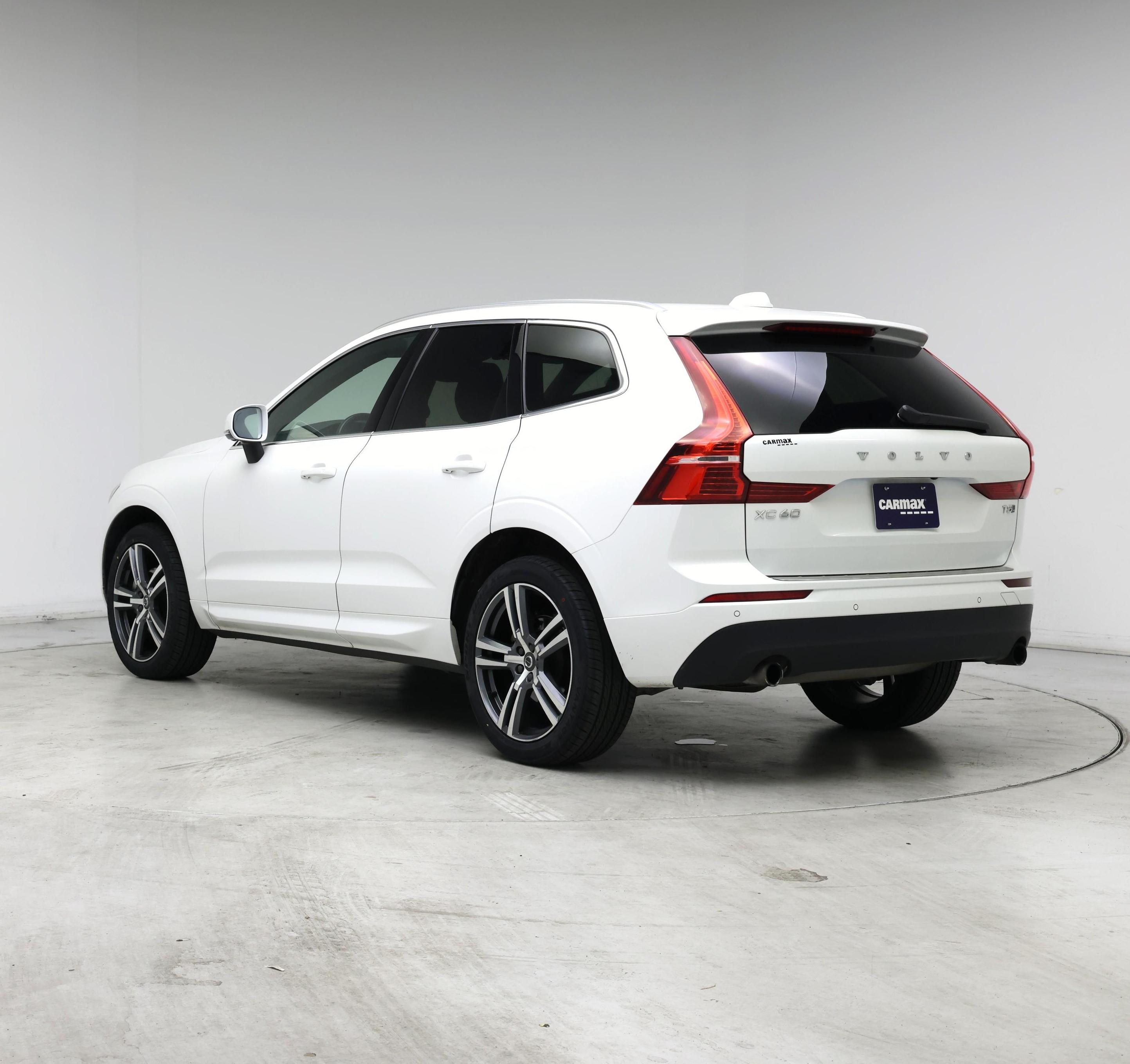 Thumbnail: 2021 Volvo XC60 - 2