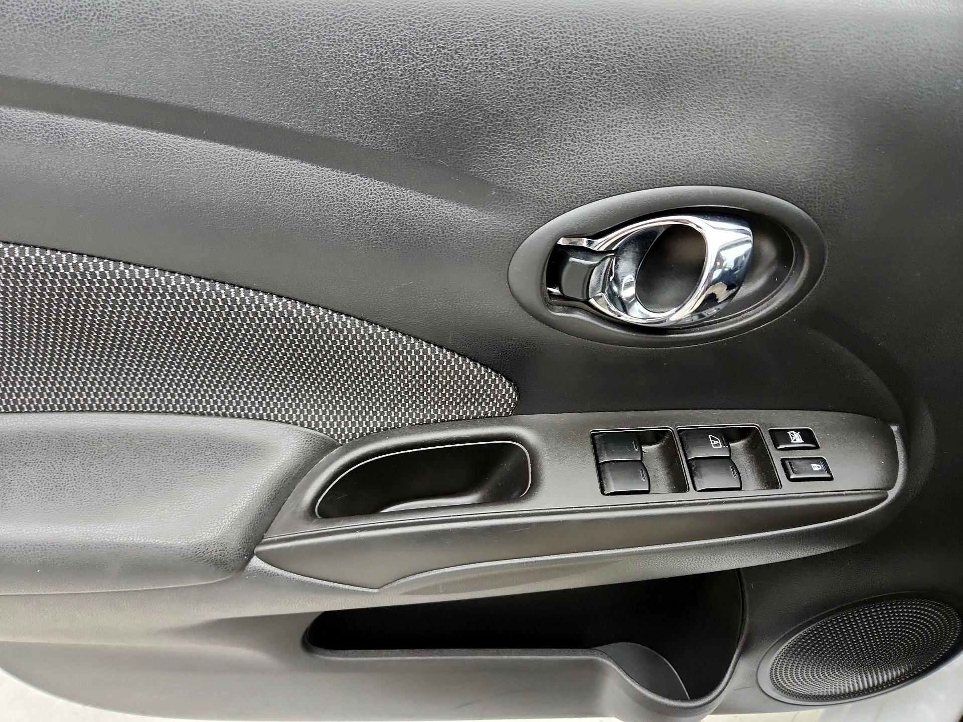 Thumbnail: 2016 Nissan Versa - 12