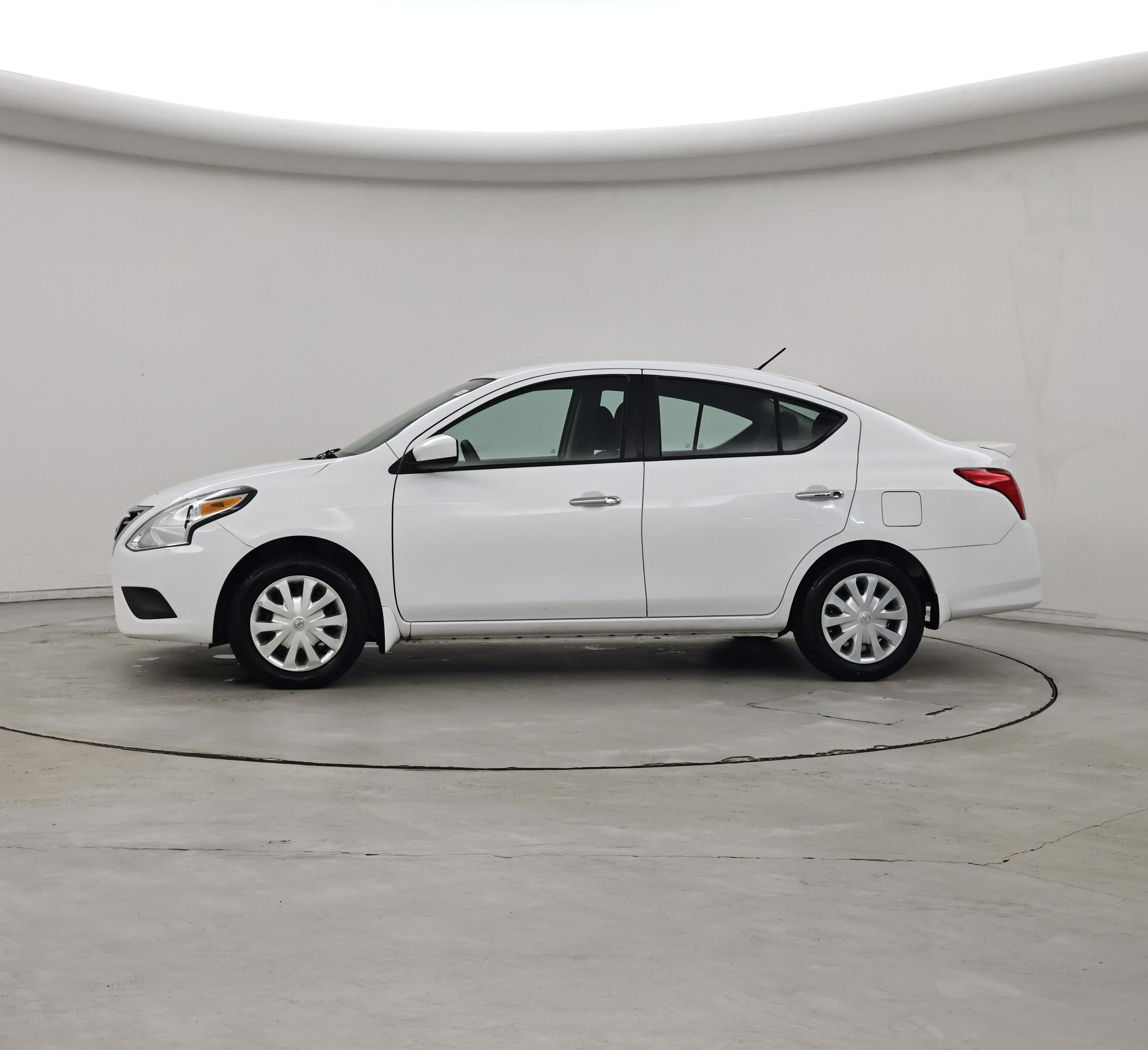 Thumbnail: 2016 Nissan Versa - 3