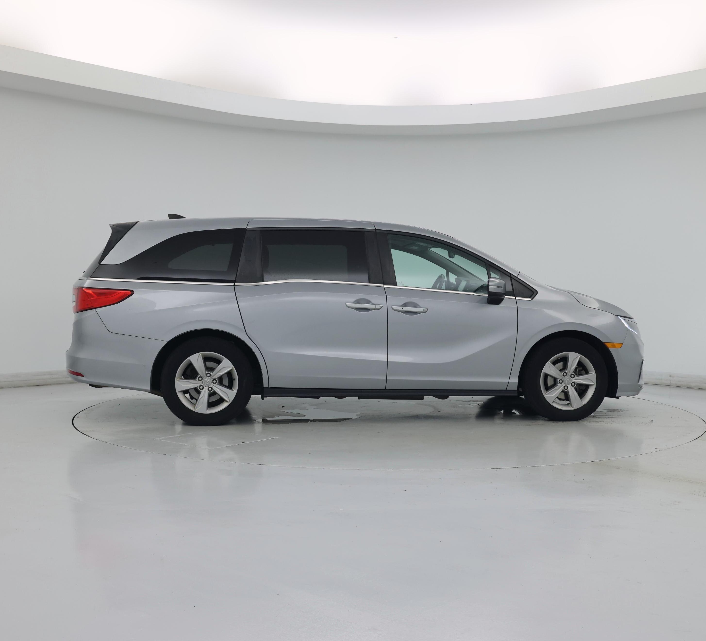 Thumbnail: 2019 Honda Odyssey - 7