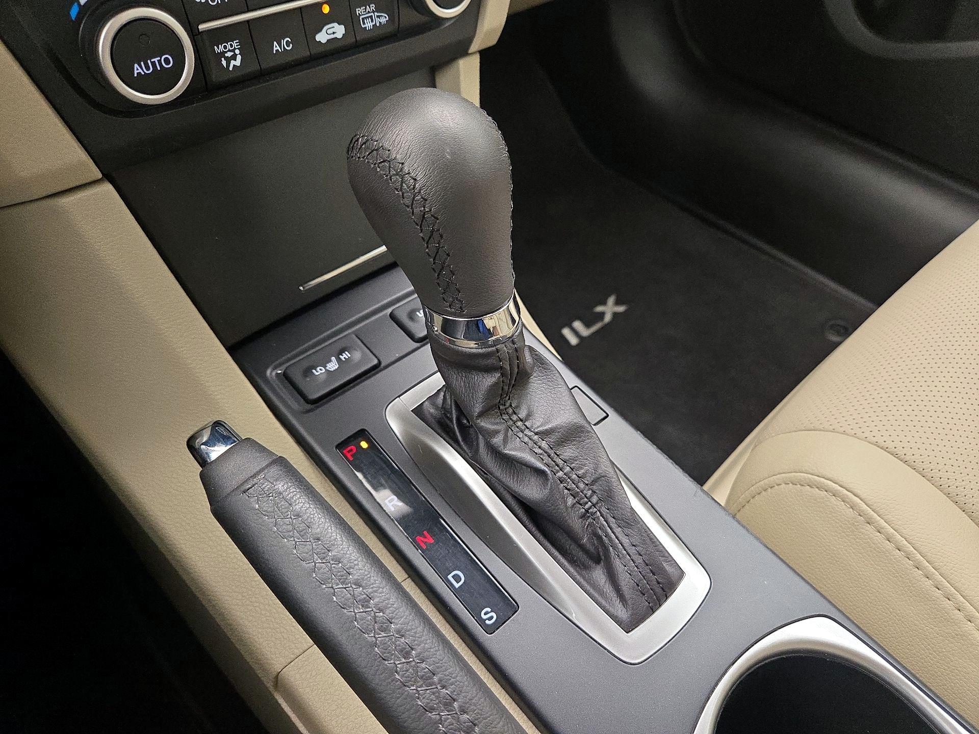Thumbnail: 2016 Acura ILX - 18