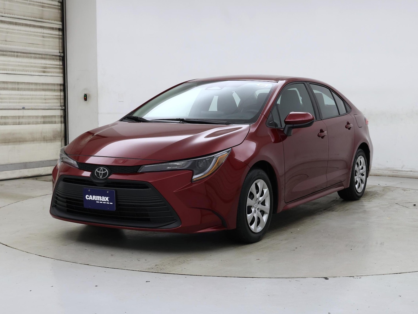 2025 Toyota Corolla LE - Photo 5