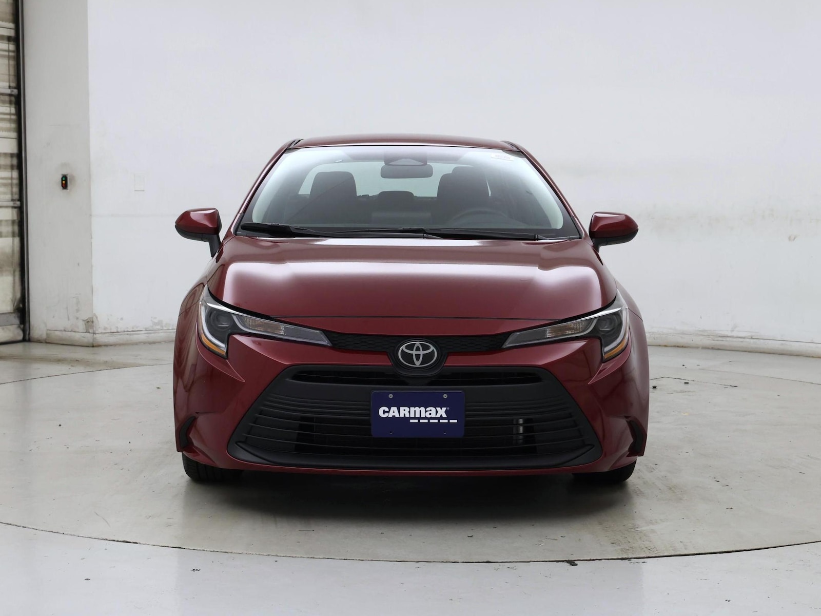 2025 Toyota Corolla LE - Photo 6