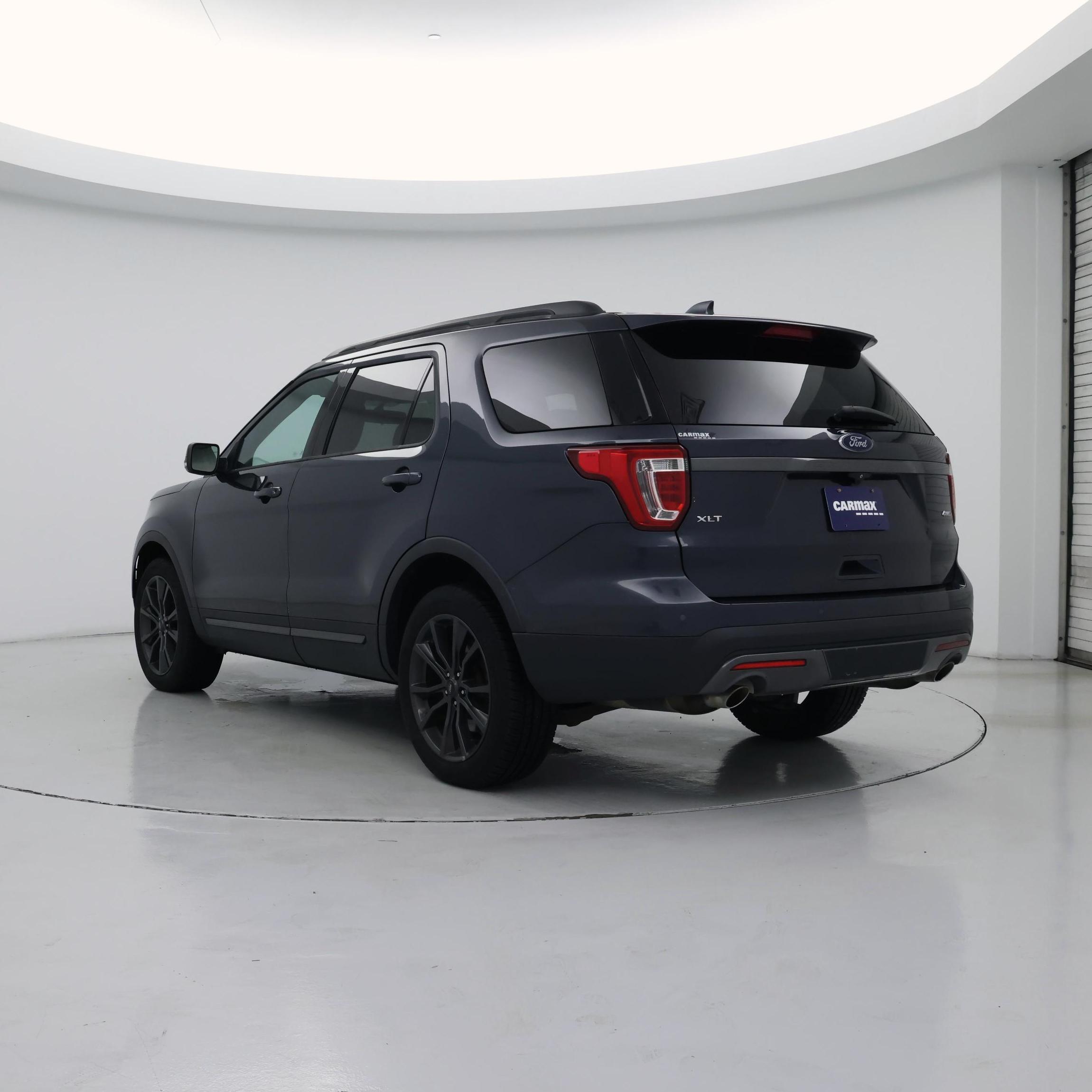 Thumbnail: 2017 Ford Explorer - 2