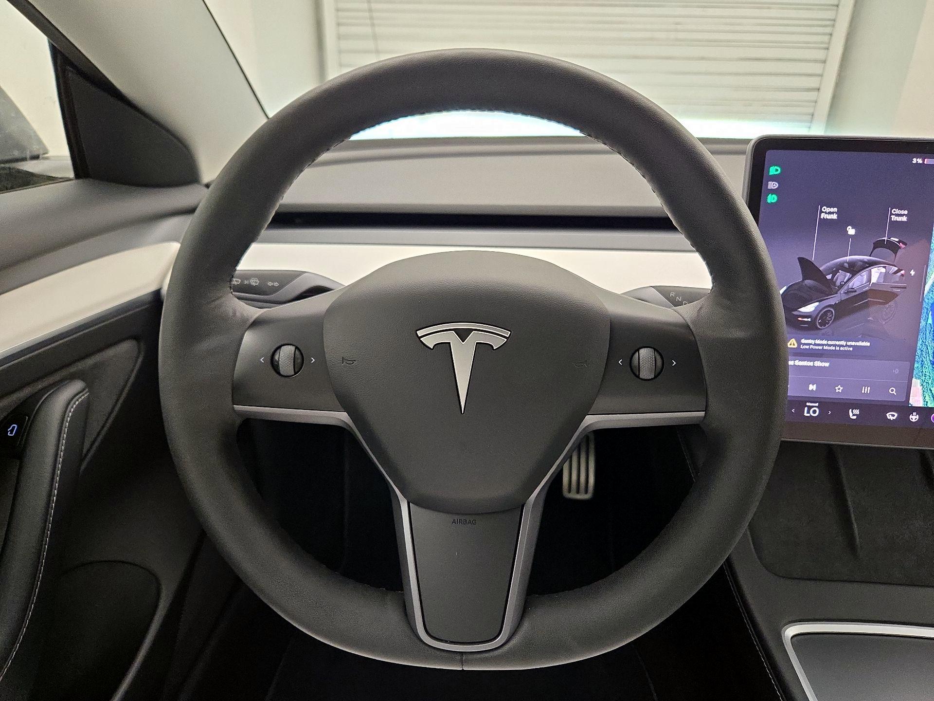 Thumbnail: 2022 Tesla Model 3 - 10