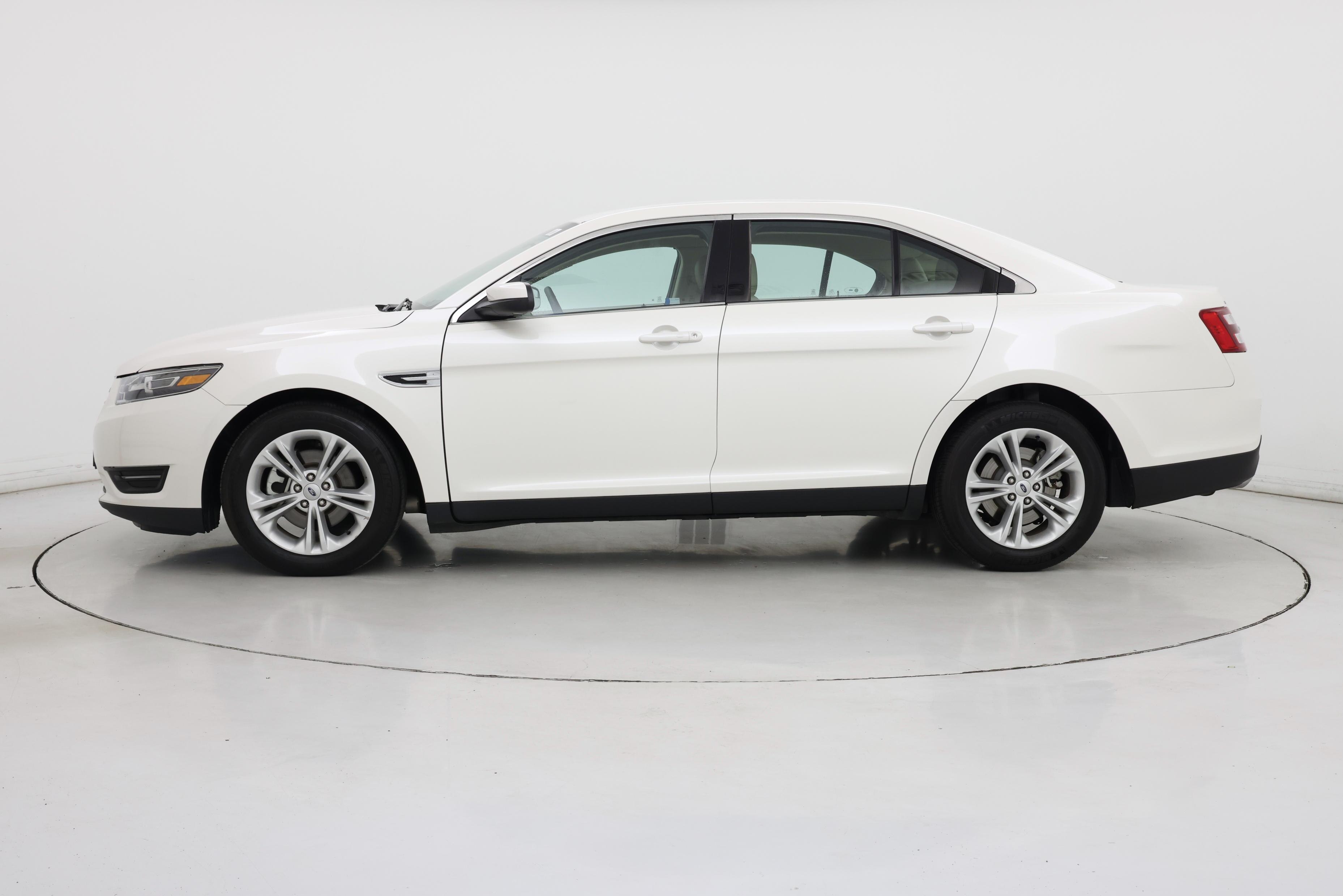 Thumbnail: 2019 Ford Taurus - 3