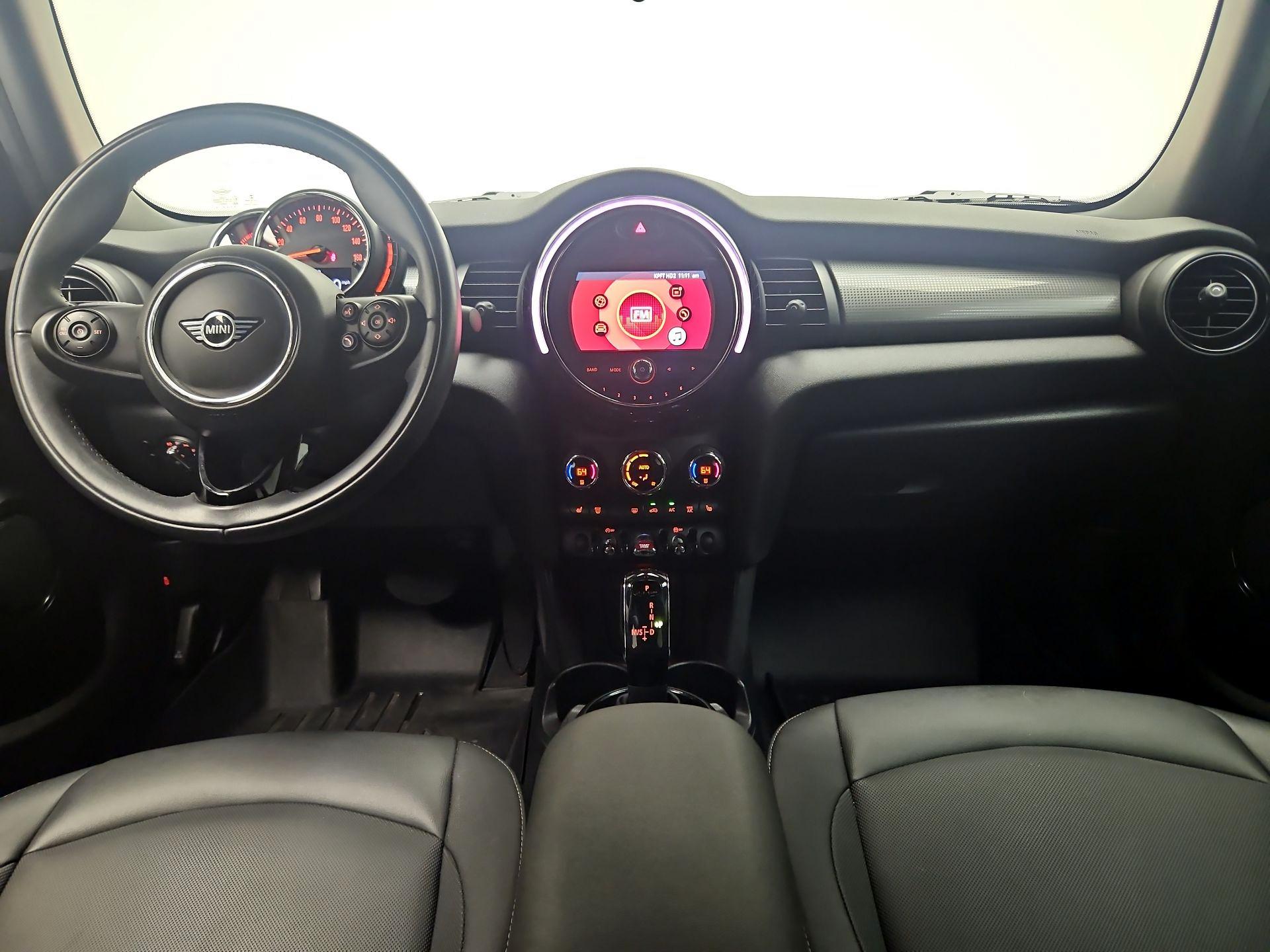 Thumbnail: 2020 MINI Cooper Hardtop - 9