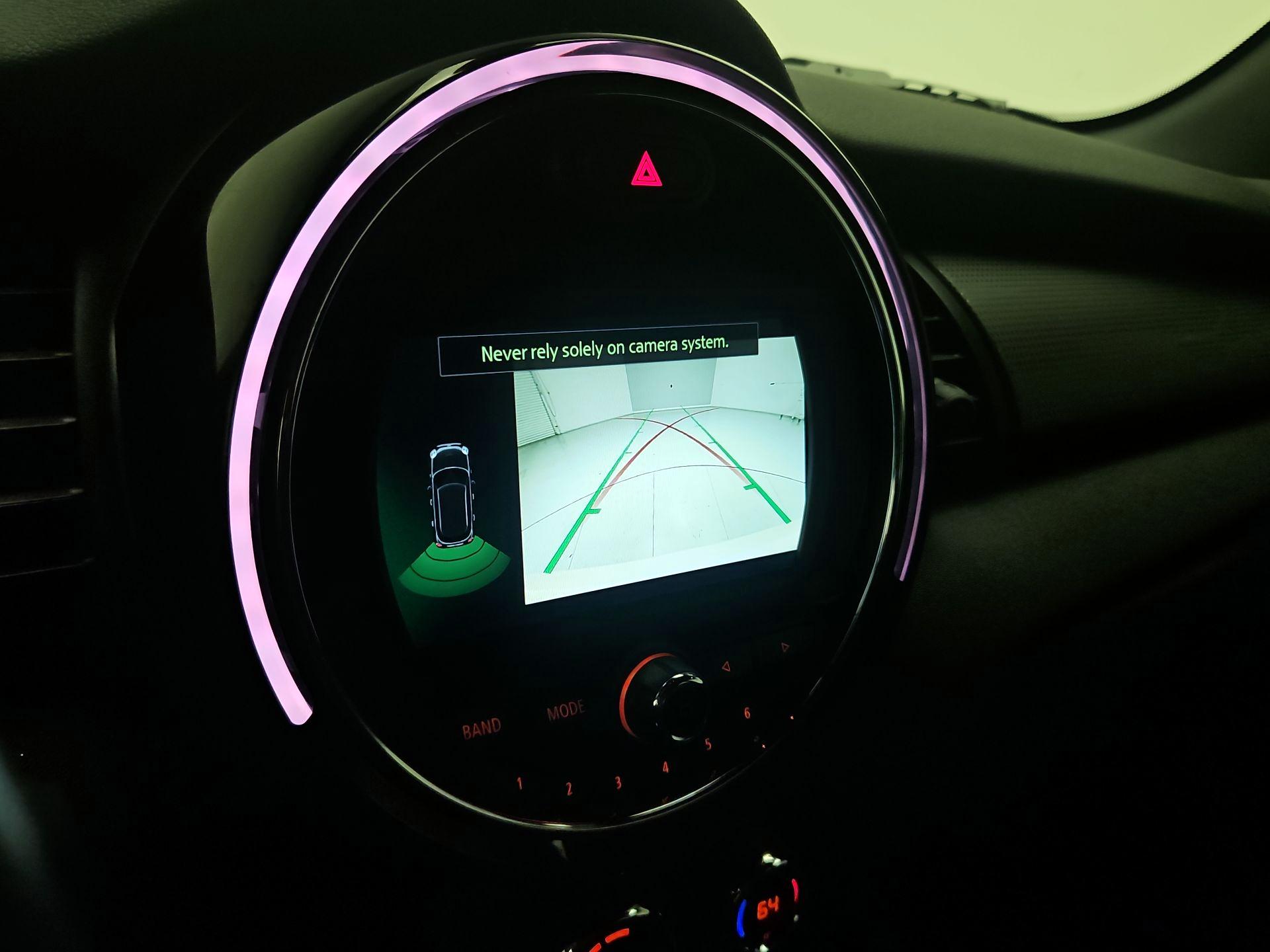 Thumbnail: 2020 MINI Cooper Hardtop - 14