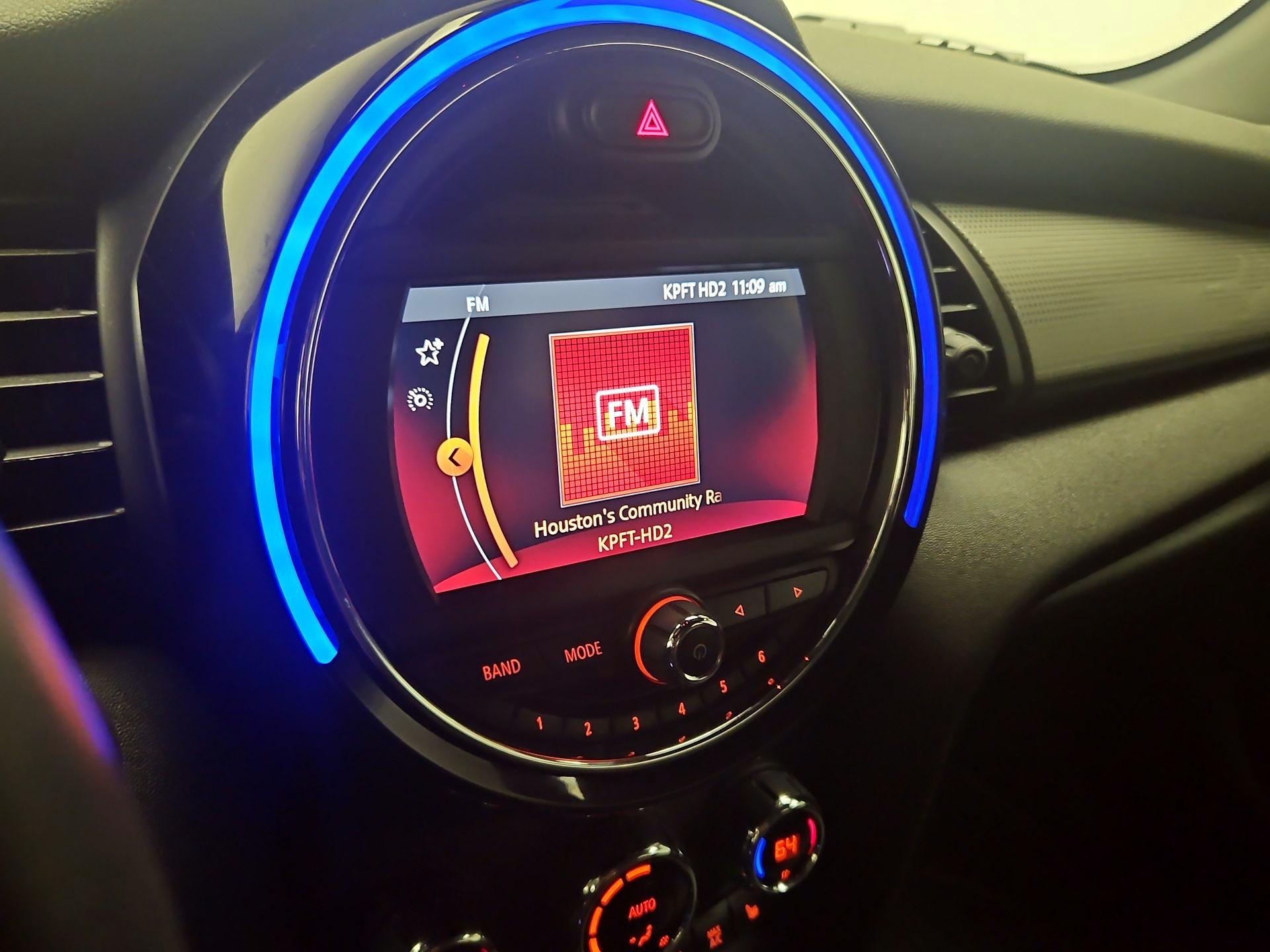Thumbnail: 2020 MINI Cooper Hardtop - 15