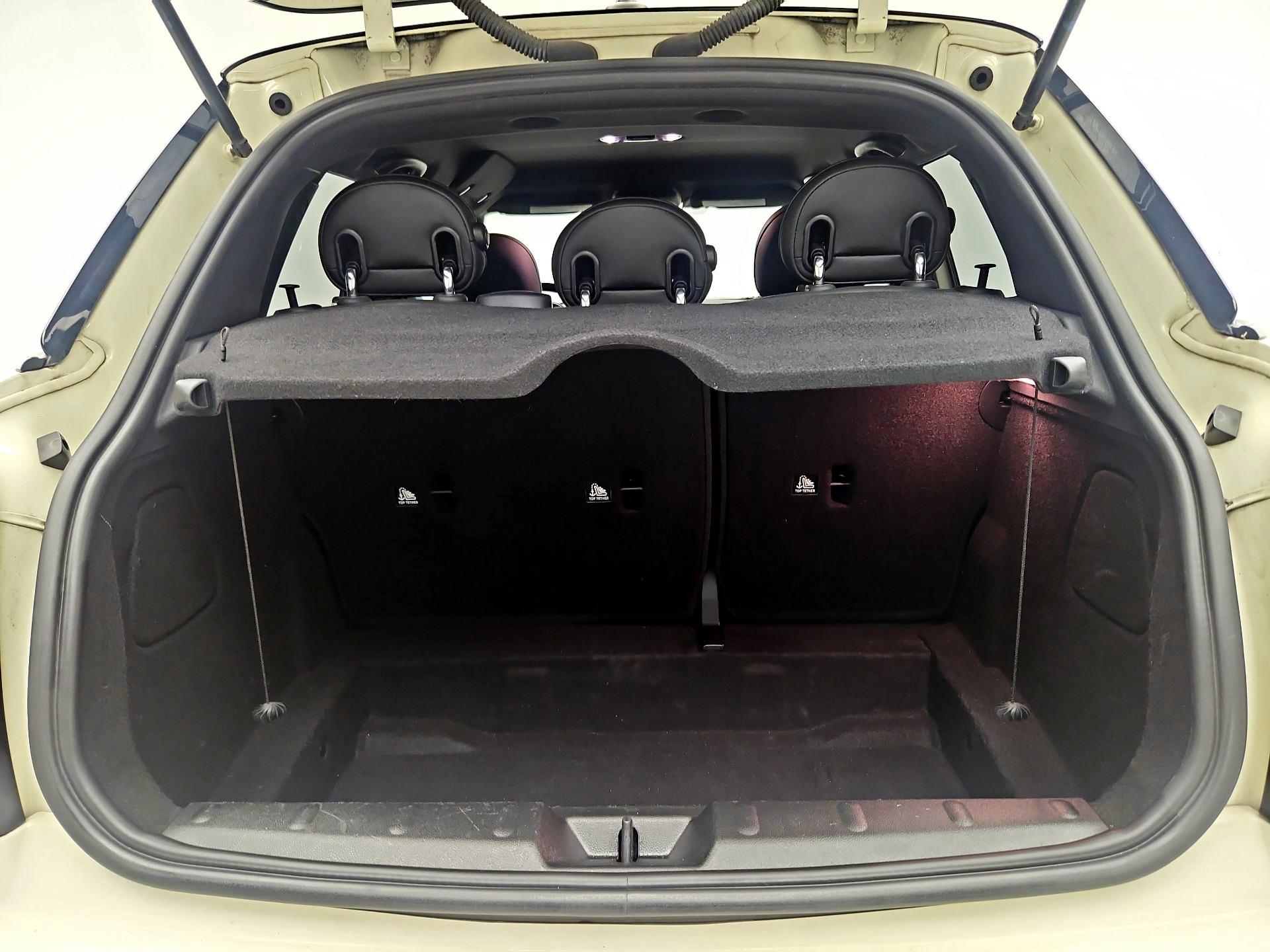 Thumbnail: 2020 MINI Cooper Hardtop - 20