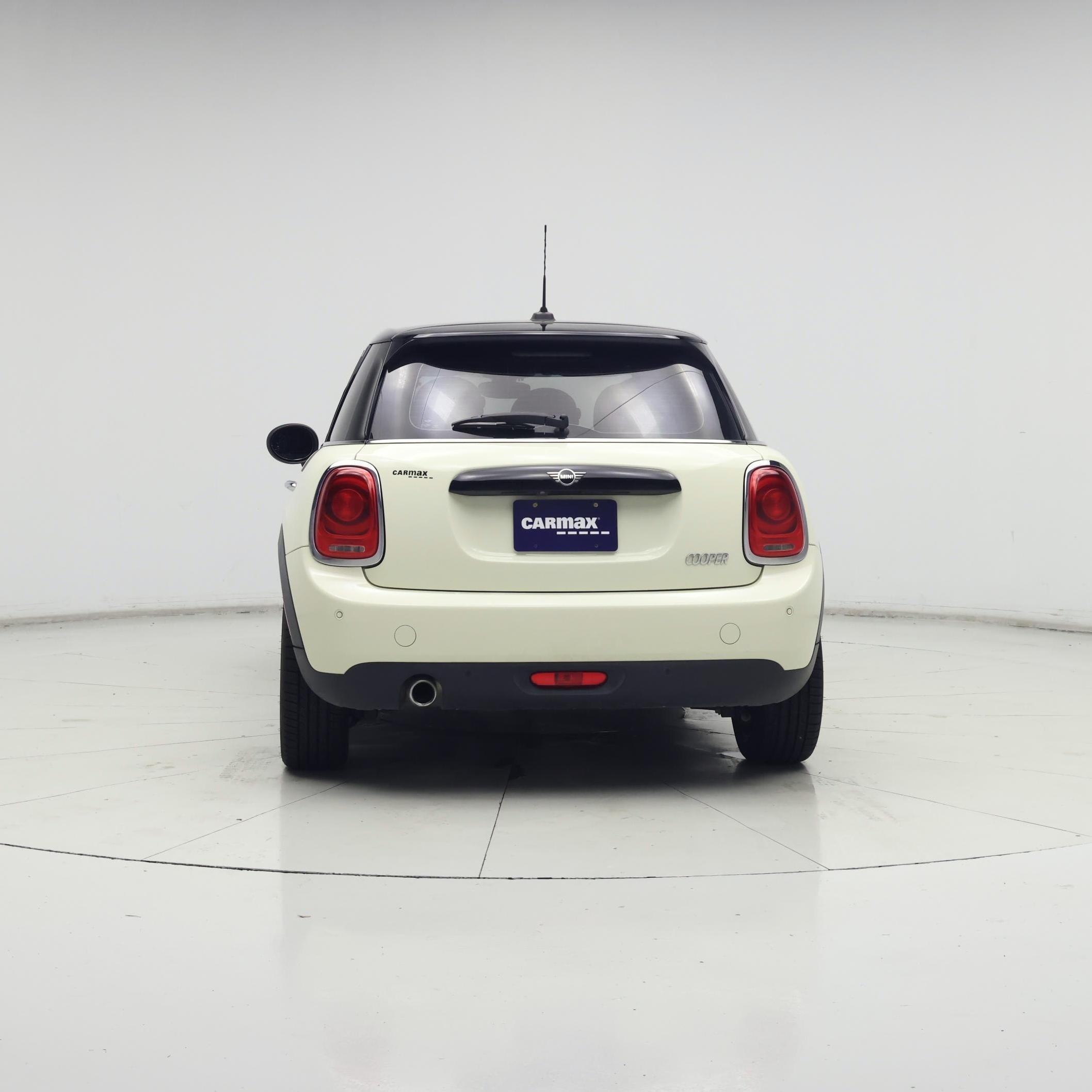 Thumbnail: 2020 MINI Cooper Hardtop - 6