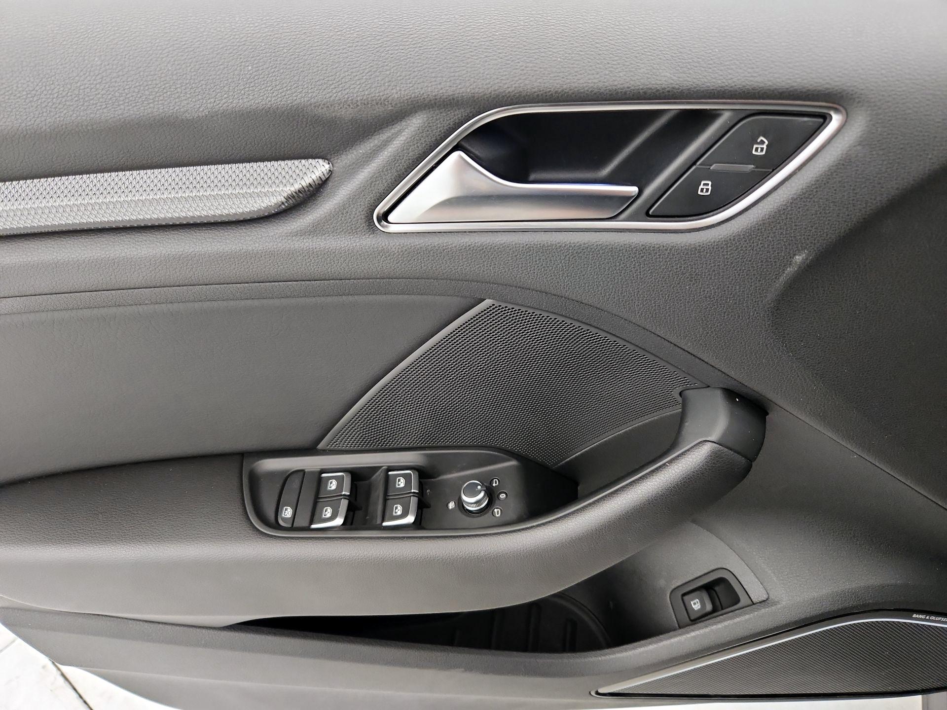 Thumbnail: 2018 Audi A3 - 12