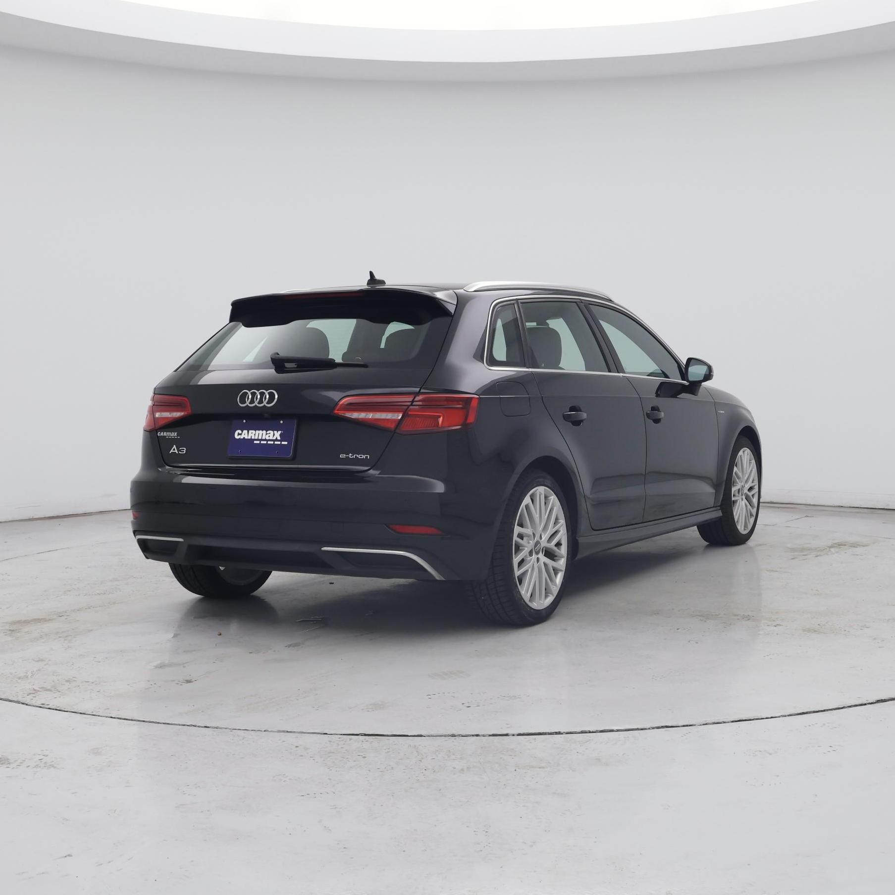 Thumbnail: 2018 Audi A3 - 8