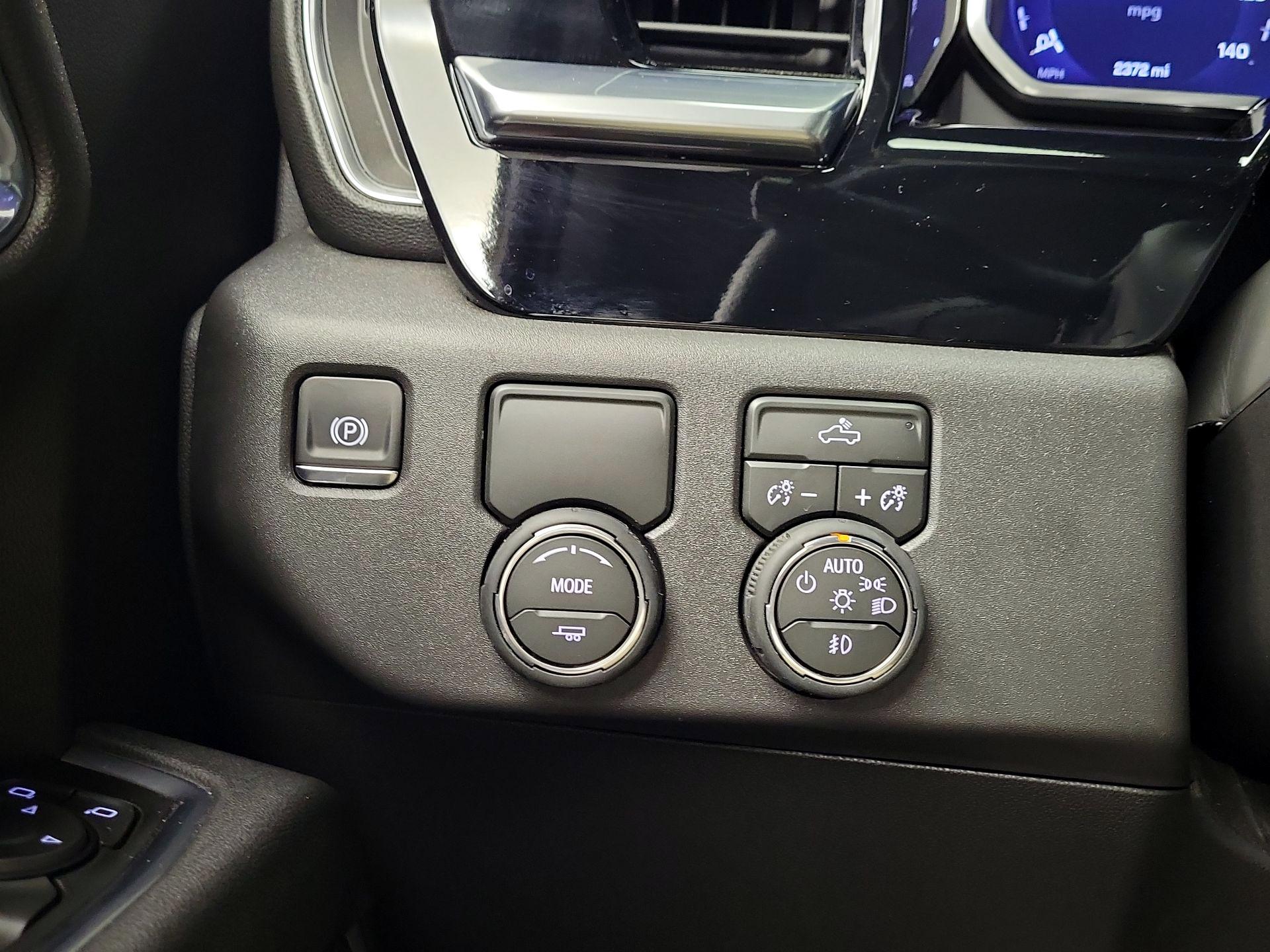 Thumbnail: 2026 Chevrolet Silverado 1500 - 13