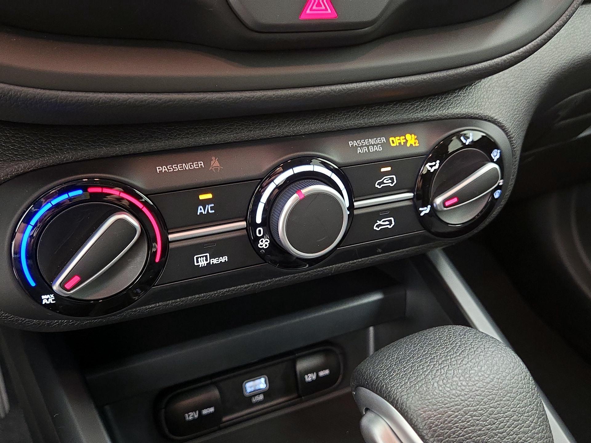 Thumbnail: 2025 Kia Soul - 16