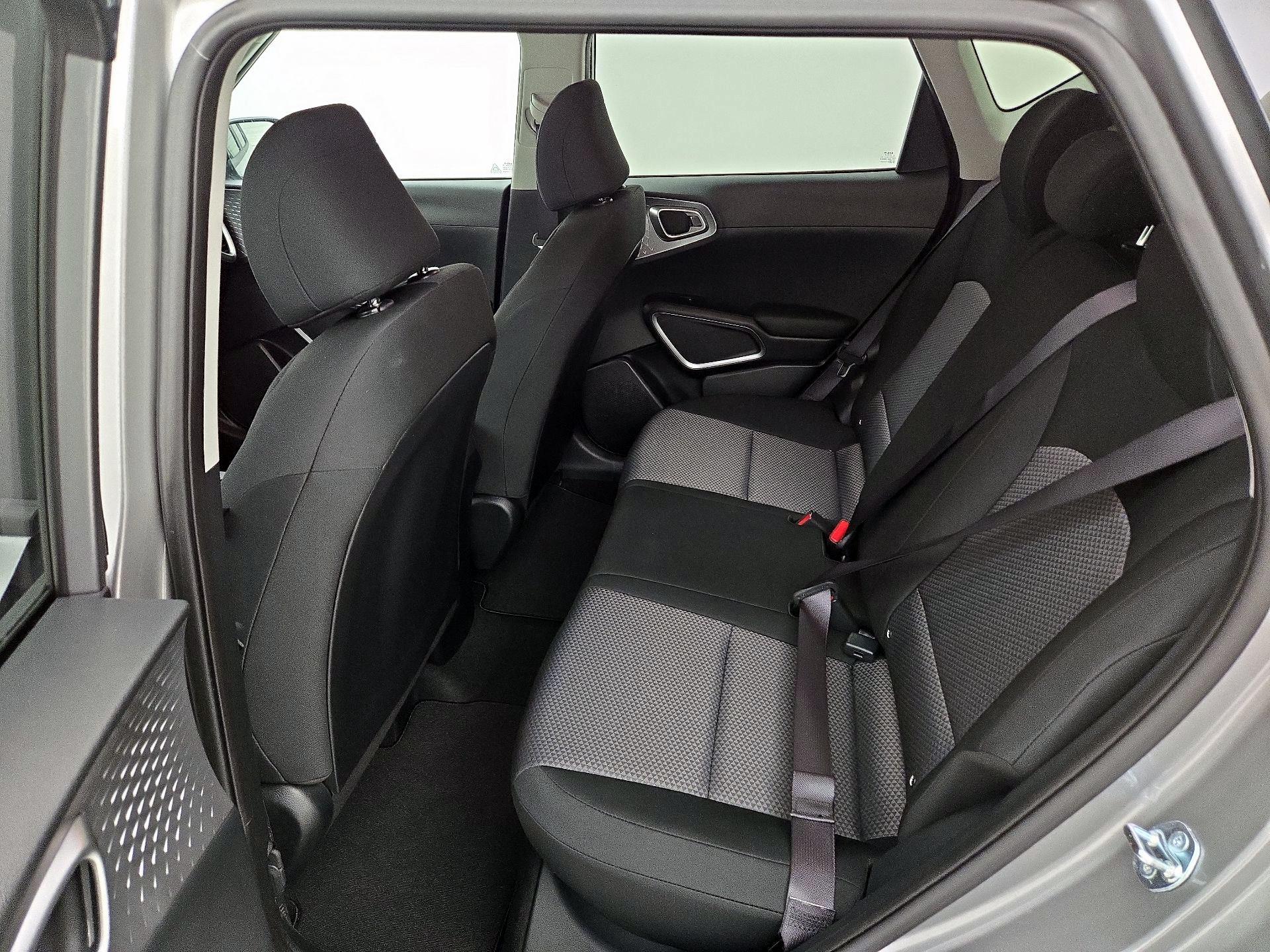 Thumbnail: 2025 Kia Soul - 19