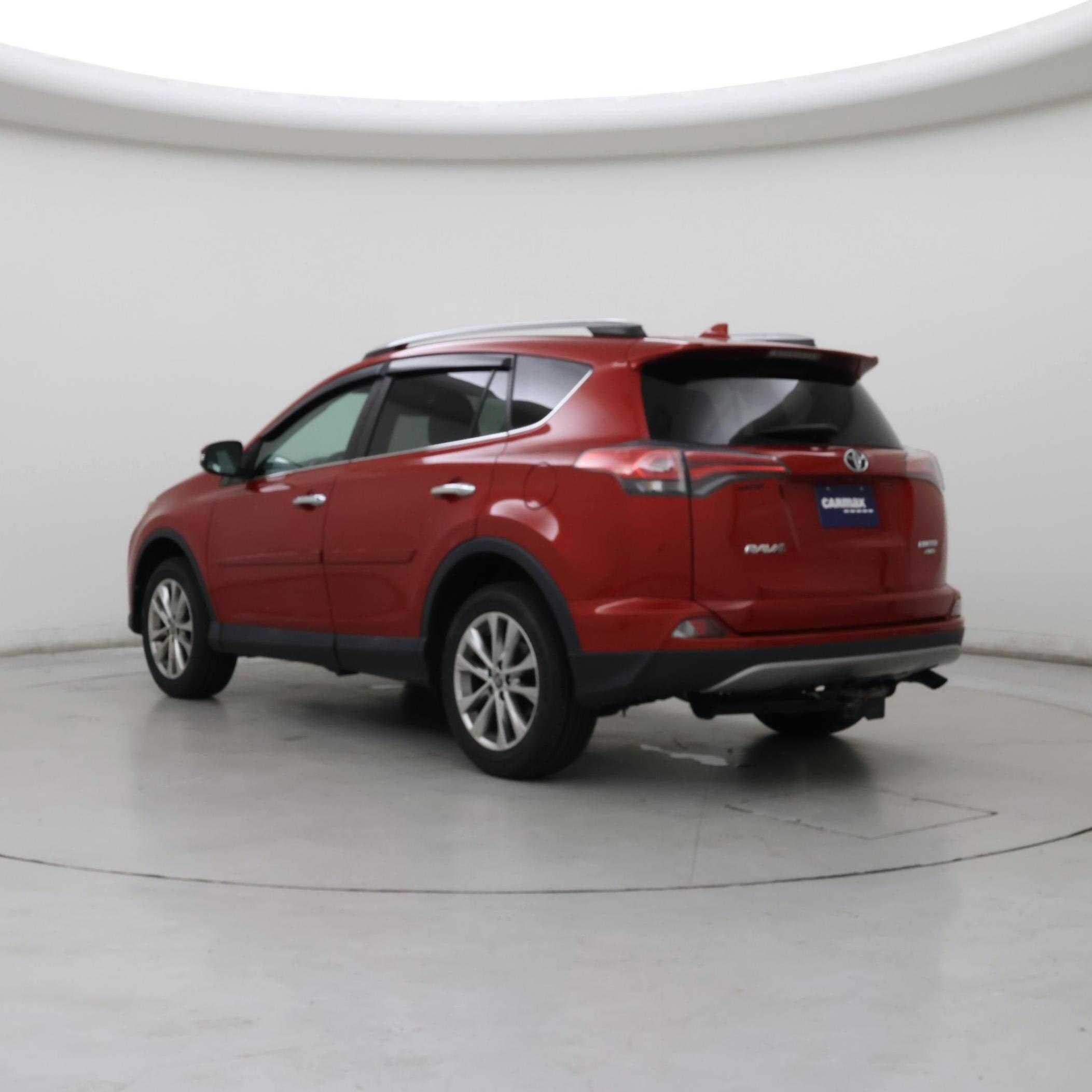 Thumbnail: 2017 Toyota RAV4 - 2