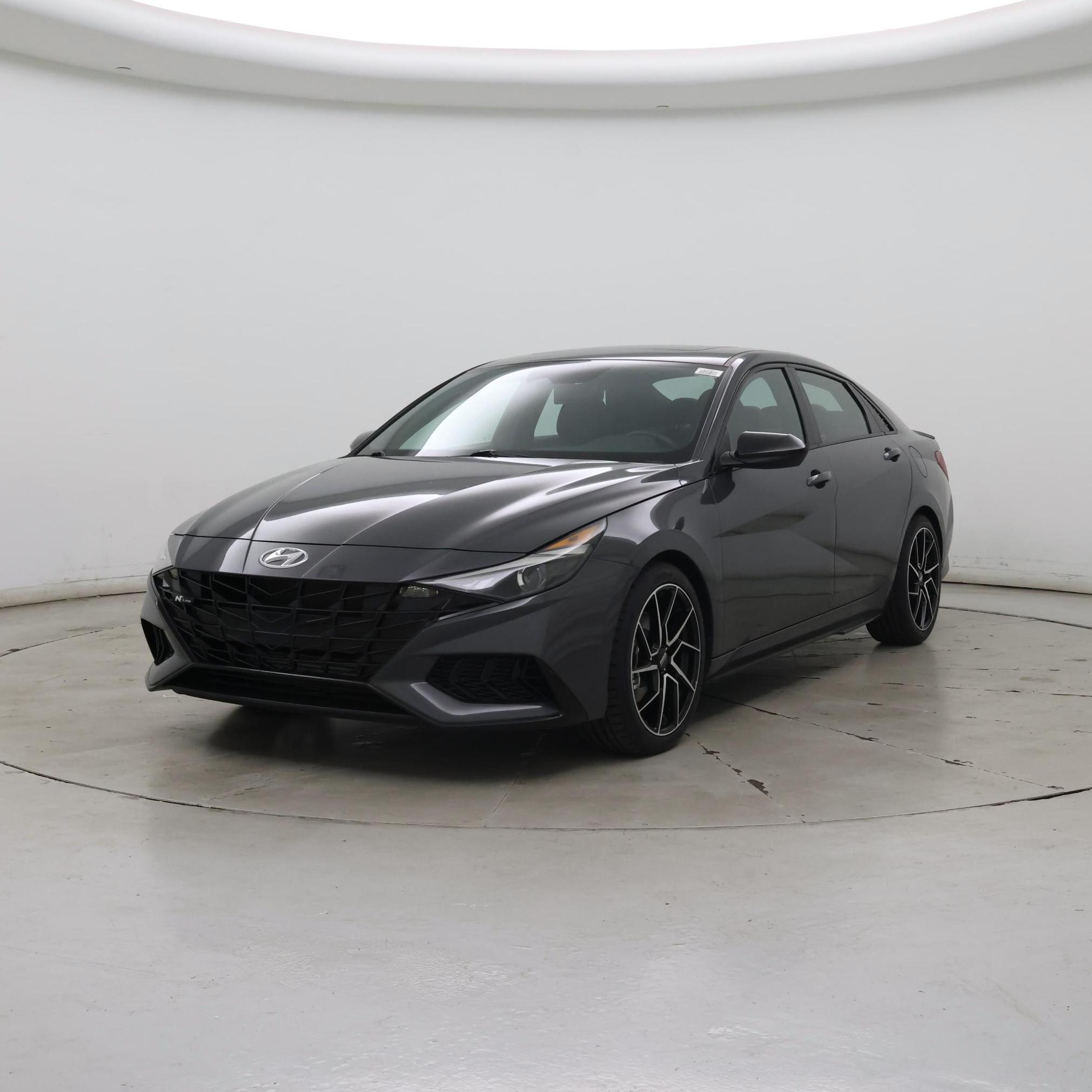 Thumbnail: 2023 Hyundai Elantra - 4