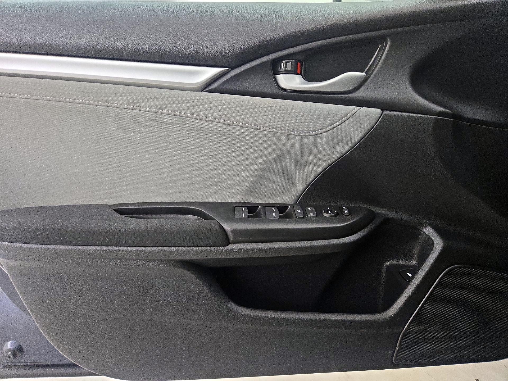 Thumbnail: 2020 Honda Civic - 12