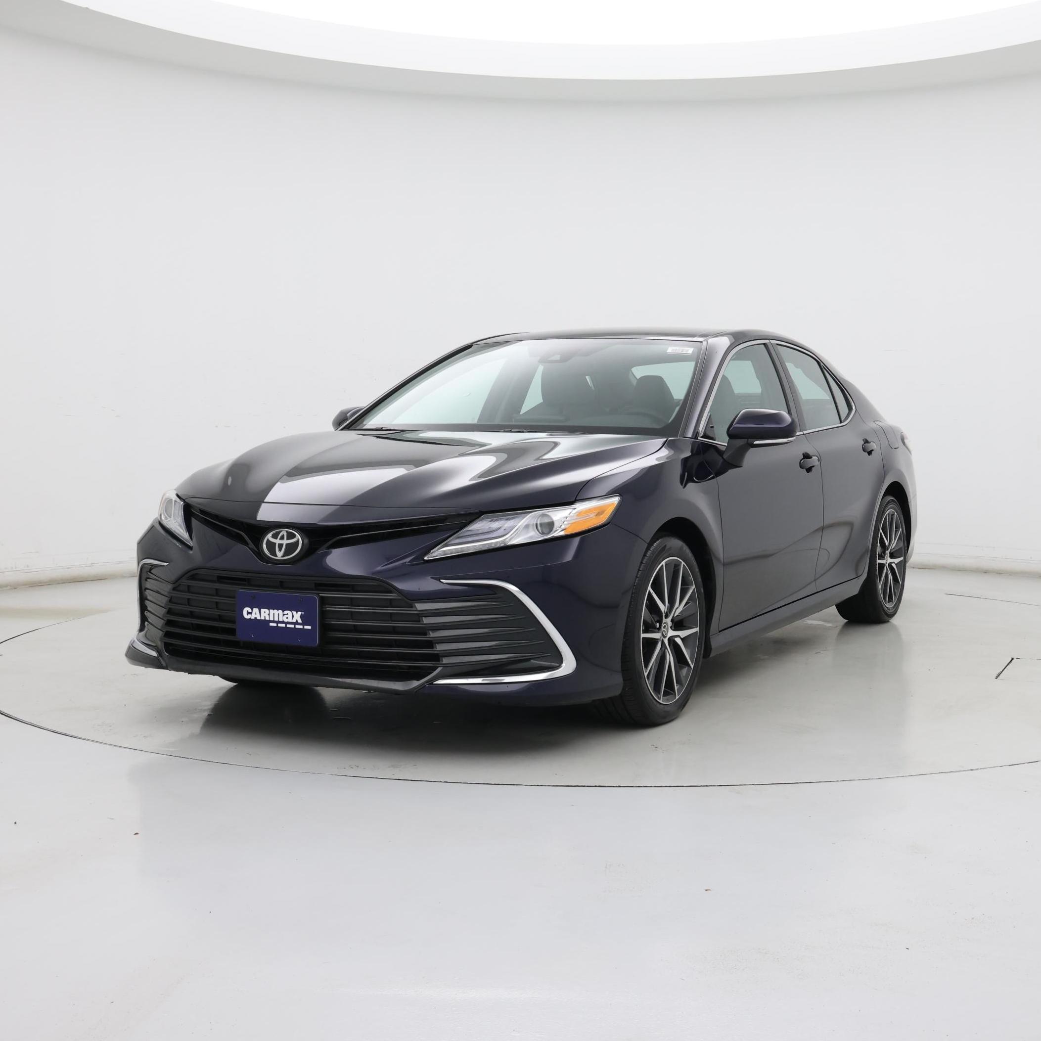 Thumbnail: 2021 Toyota Camry - 4