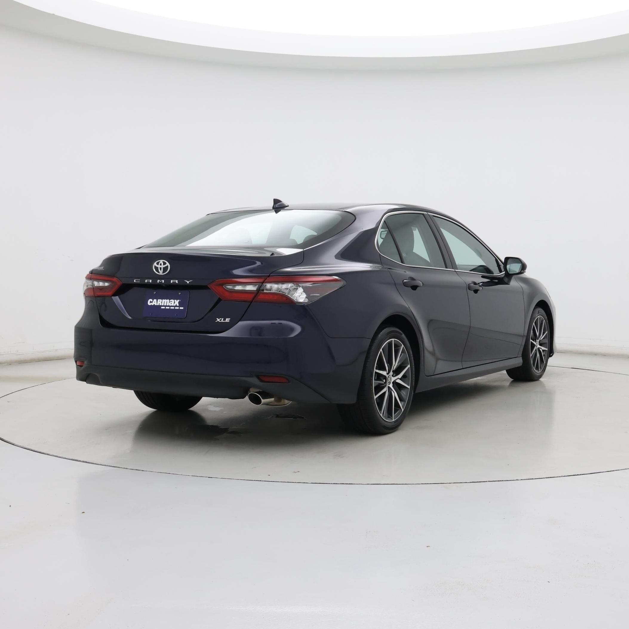 Thumbnail: 2021 Toyota Camry - 8