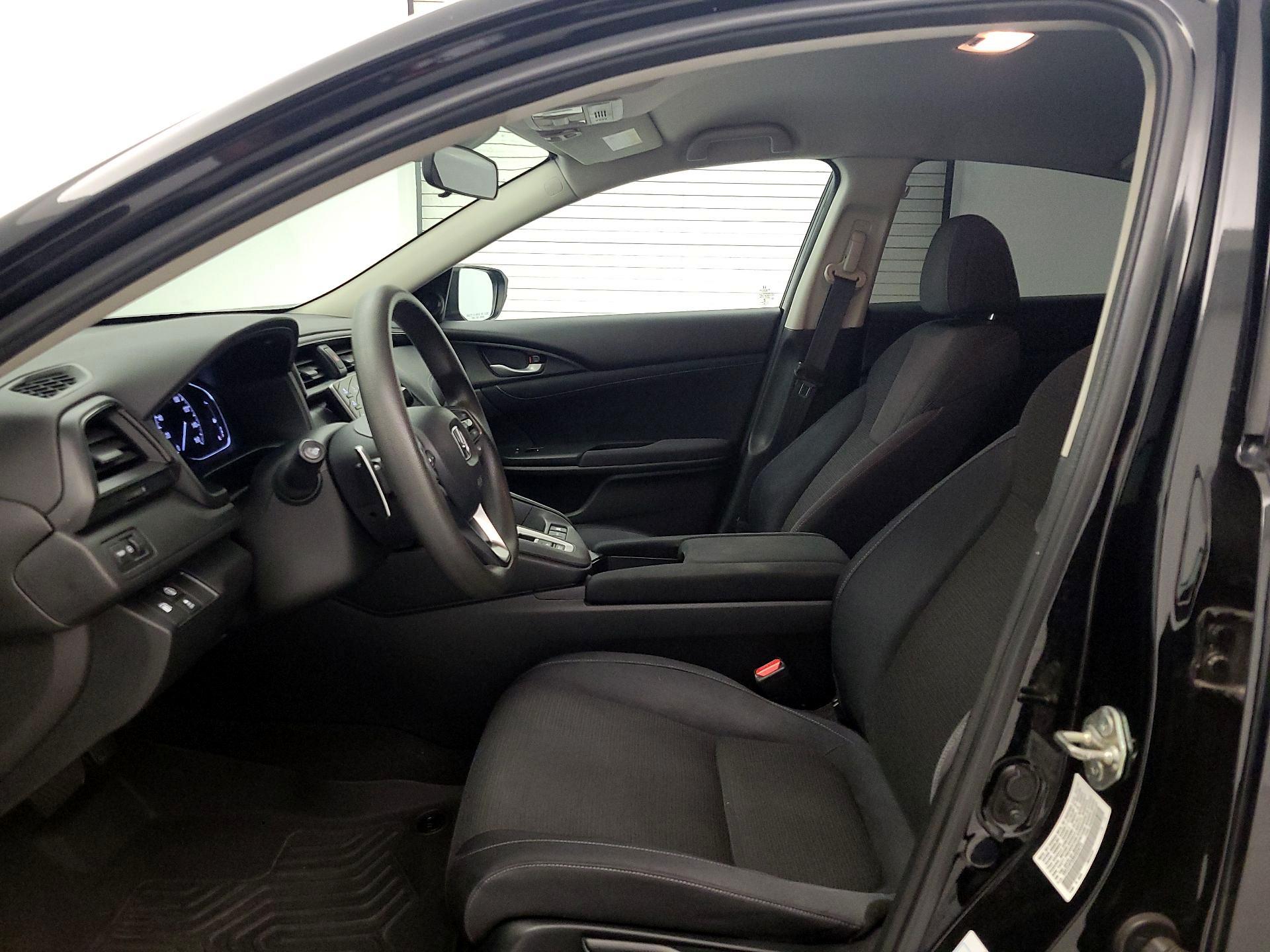 Thumbnail: 2019 Honda Insight - 11