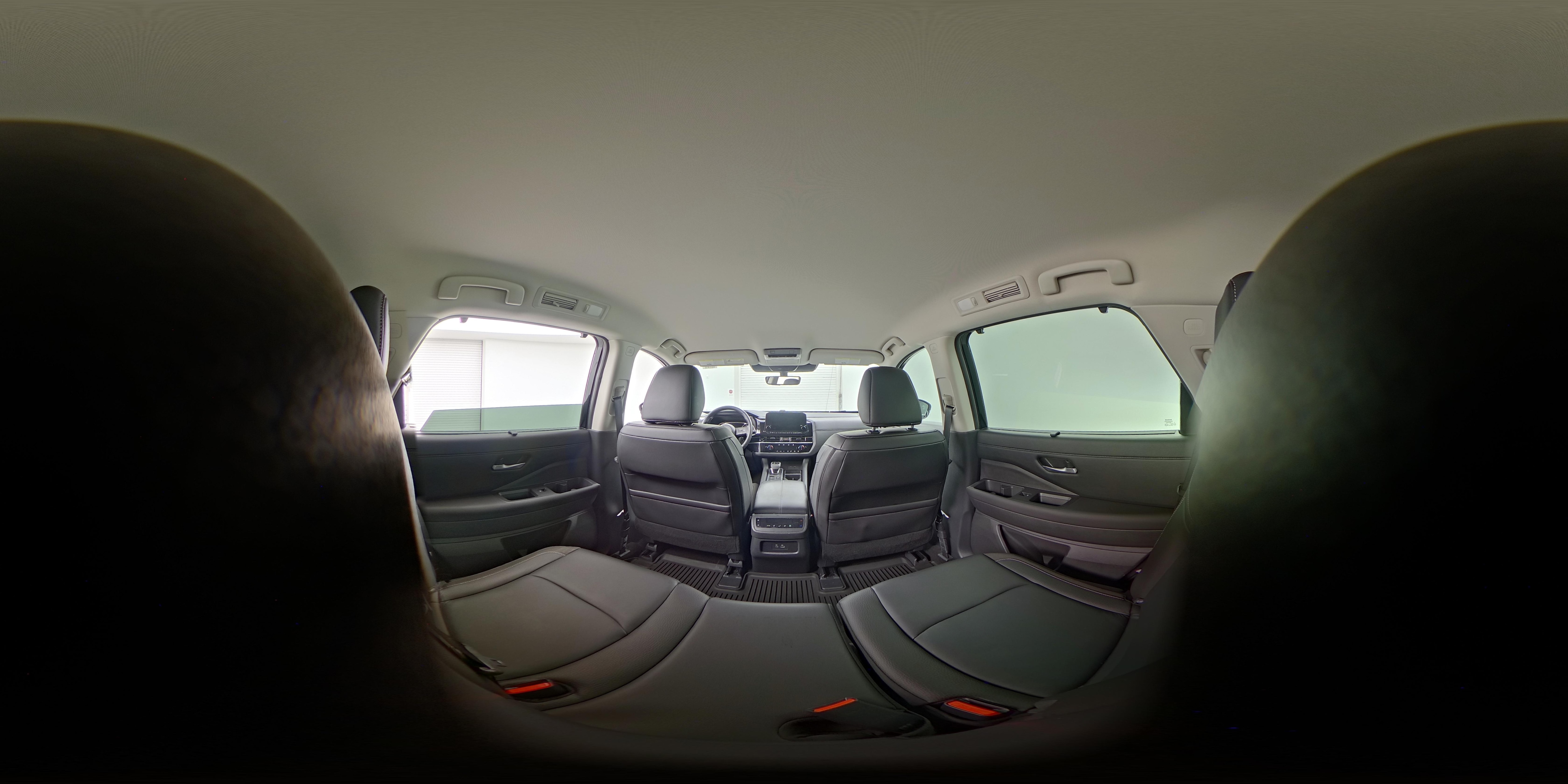 2025 Nissan Pathfinder SL - Photo 27