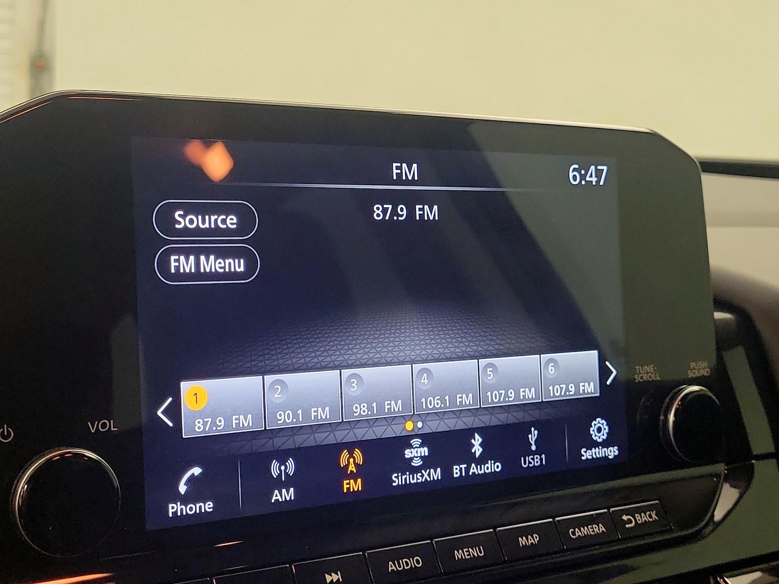 2025 Nissan Pathfinder SL - Photo 16