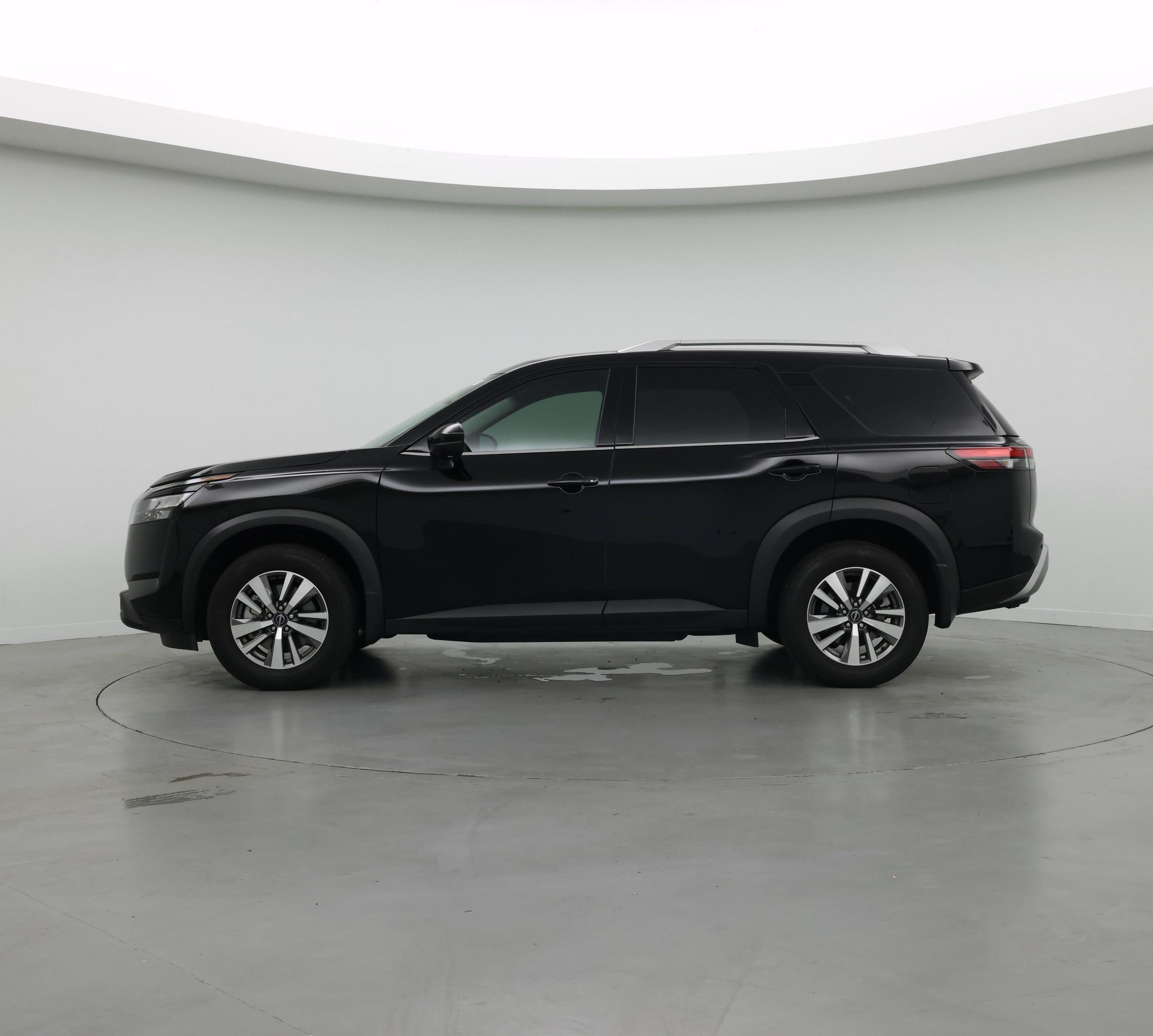 Thumbnail: 2025 Nissan Pathfinder - 3