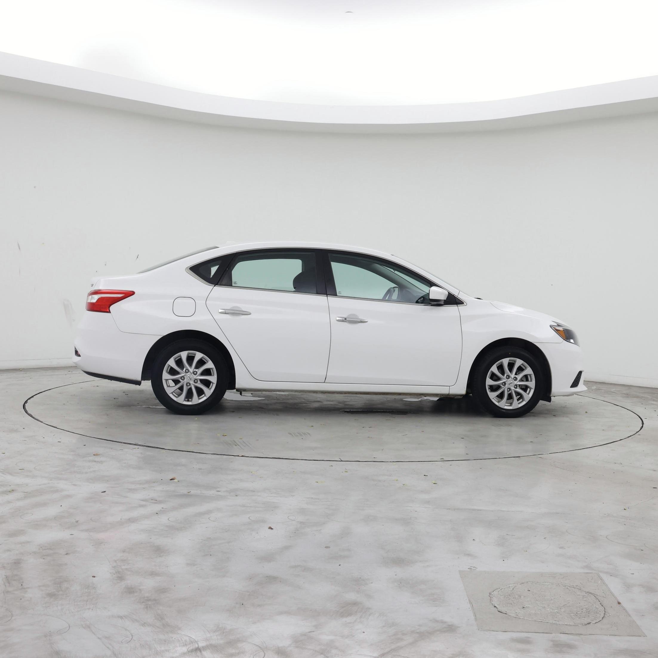 Thumbnail: 2019 Nissan Sentra - 7