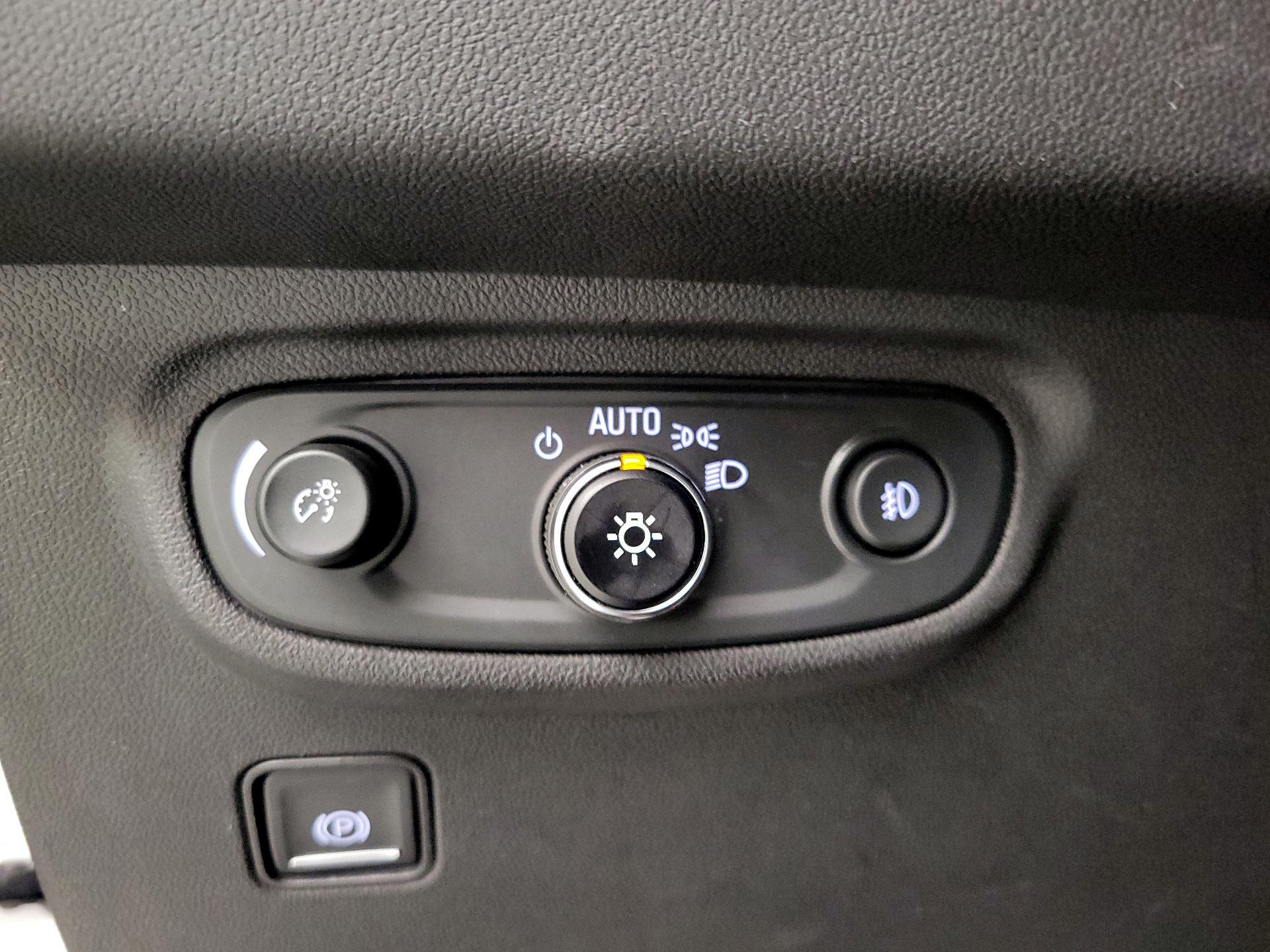 Thumbnail: 2020 GMC Terrain - 13