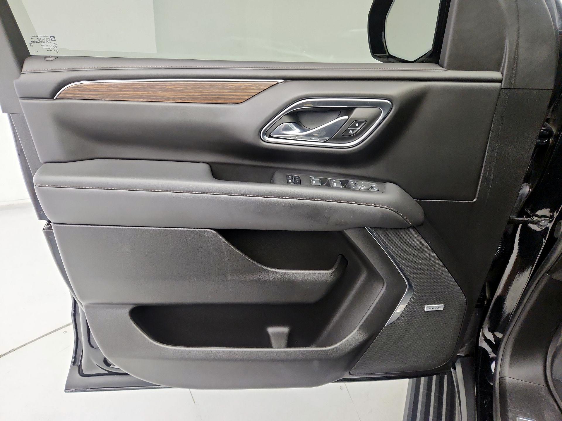 Thumbnail: 2023 Chevrolet Suburban - 12