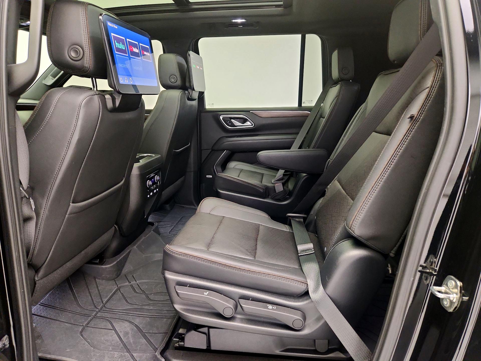 Thumbnail: 2023 Chevrolet Suburban - 20