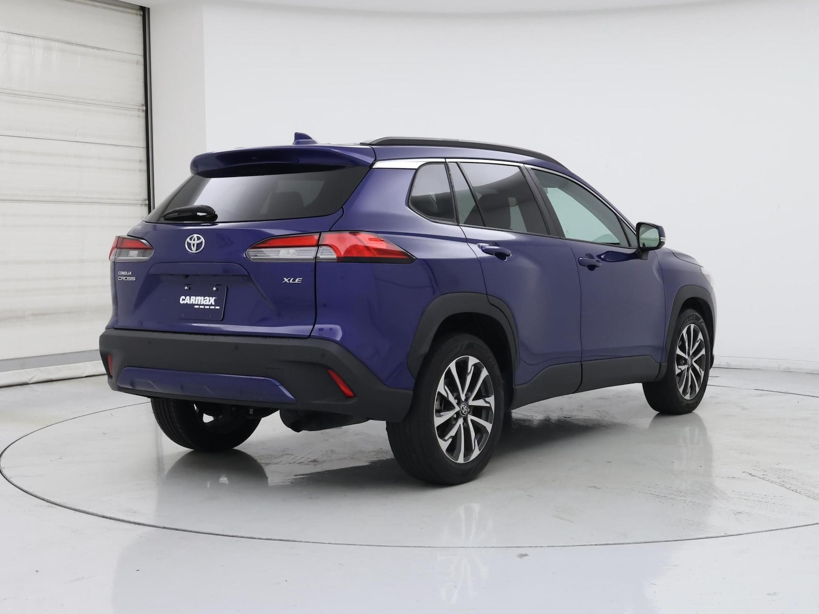 2022 Toyota Corolla Cross XLE - Photo 9