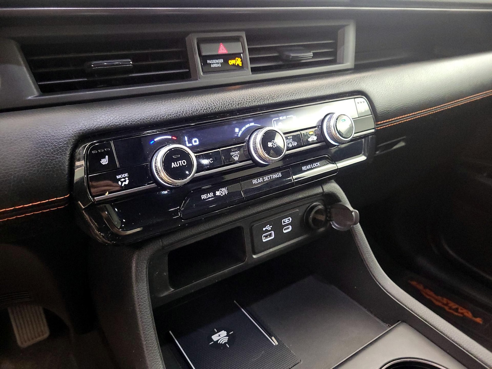 2025 Honda Pilot TrailSport - Photo 17