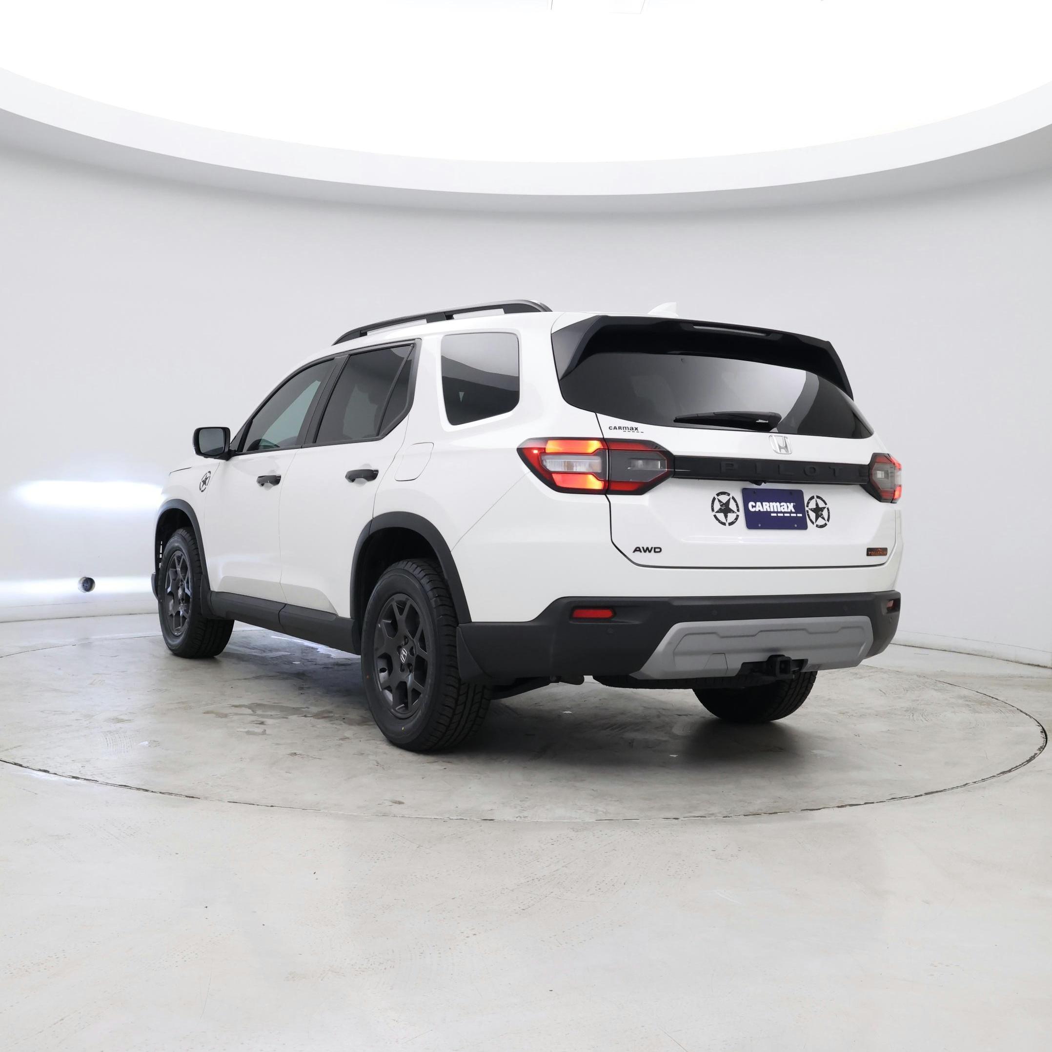 Thumbnail: 2025 Honda Pilot - 2