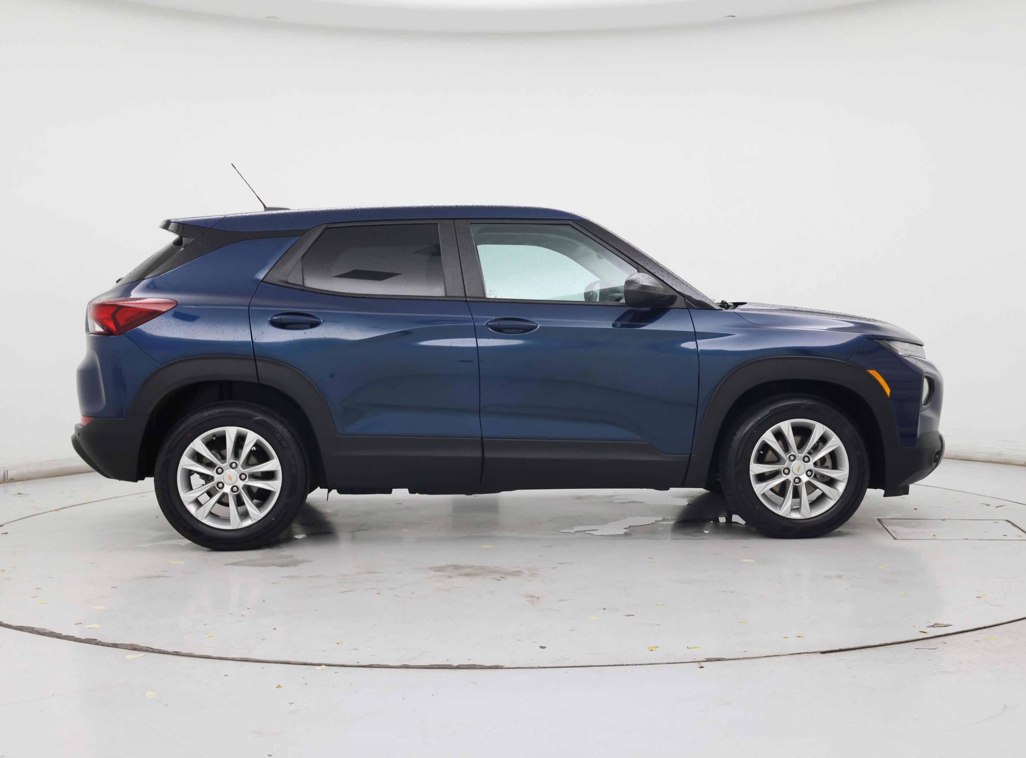 Thumbnail: 2021 Chevrolet TrailBlazer - 7