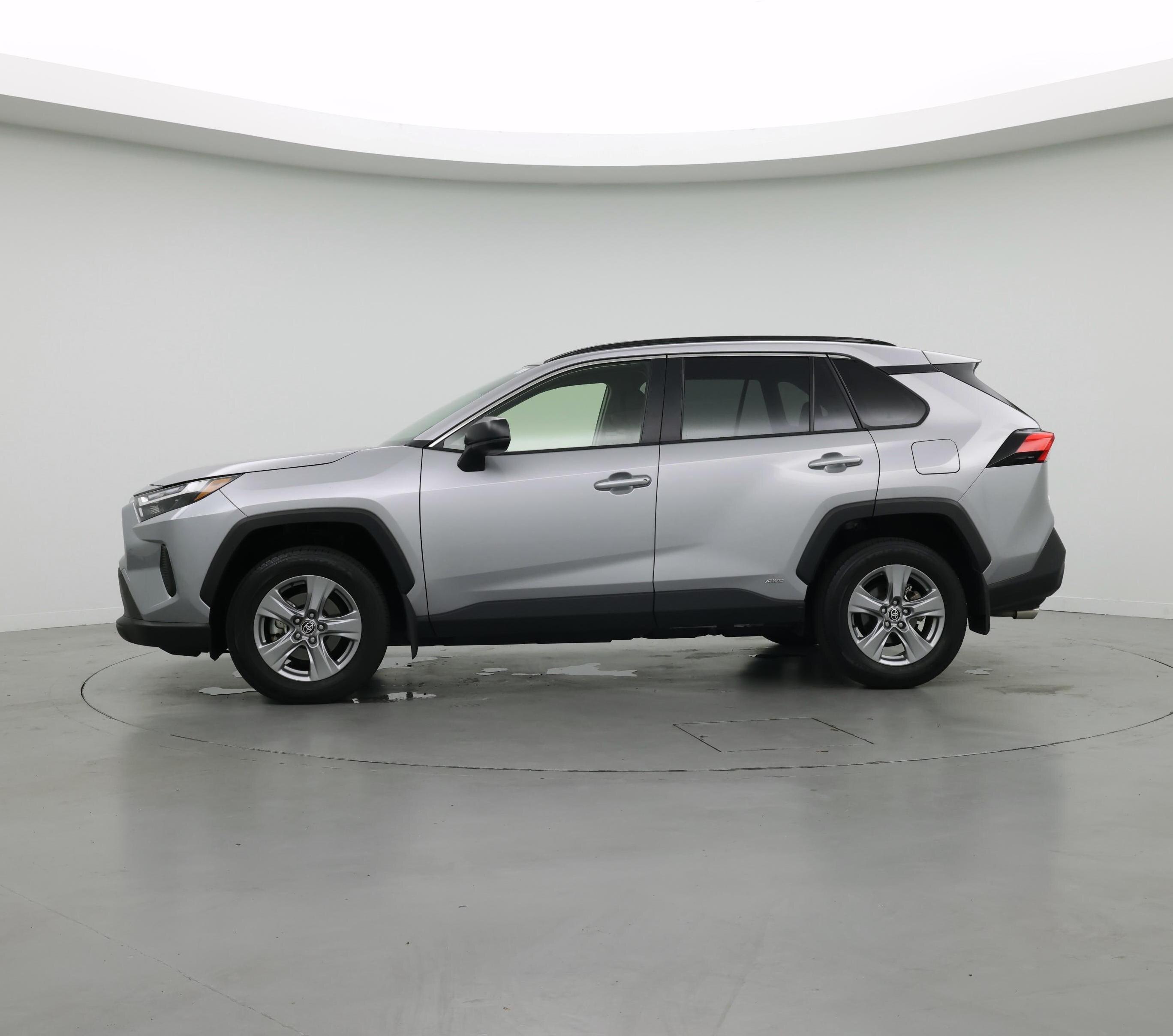 Thumbnail: 2025 Toyota RAV4 - 3
