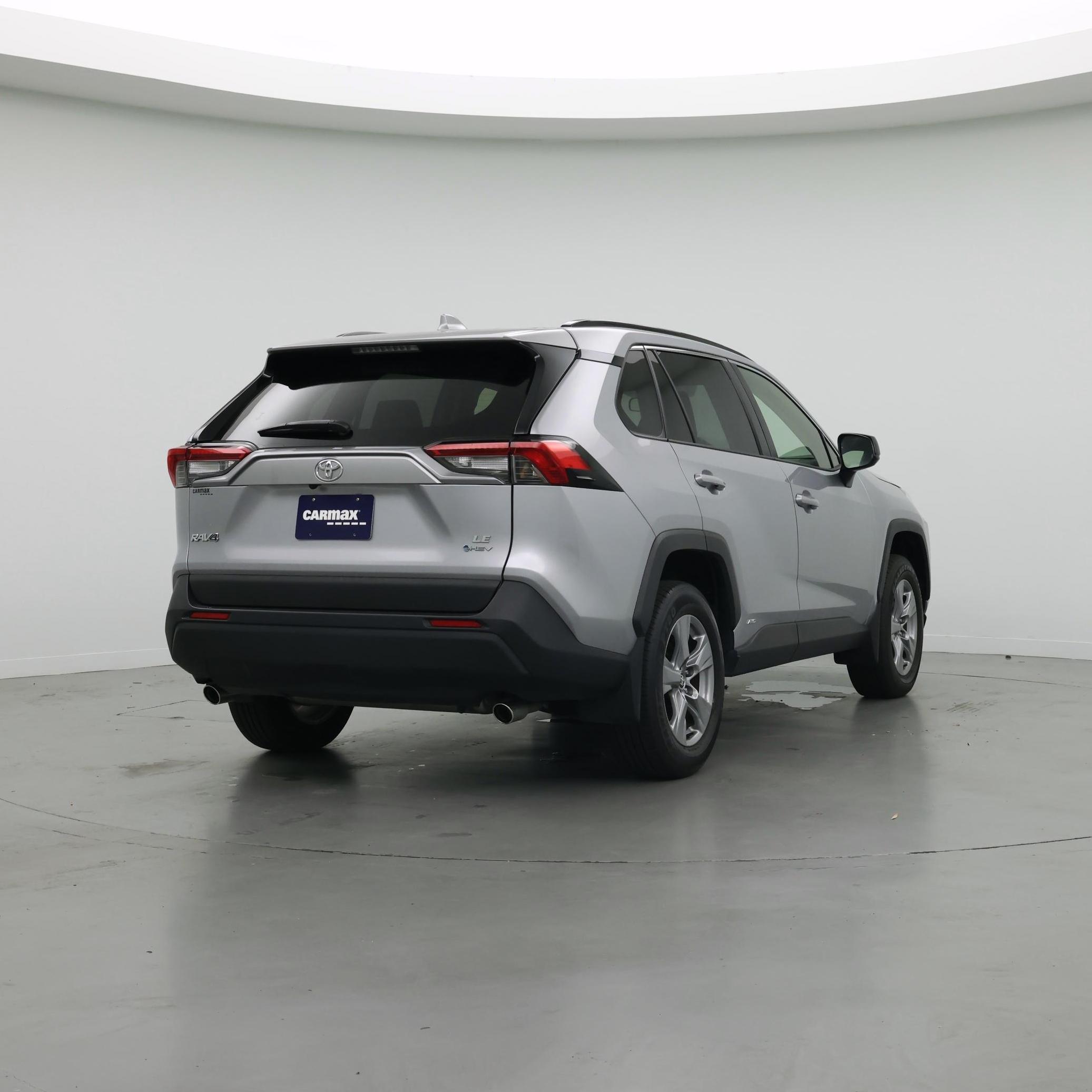 Thumbnail: 2025 Toyota RAV4 - 8